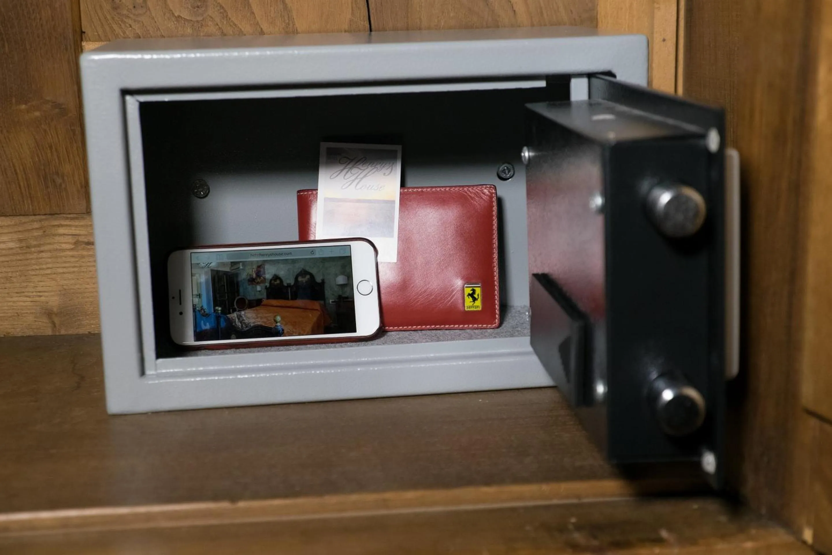 Area and facilities in Hotel Henry's House