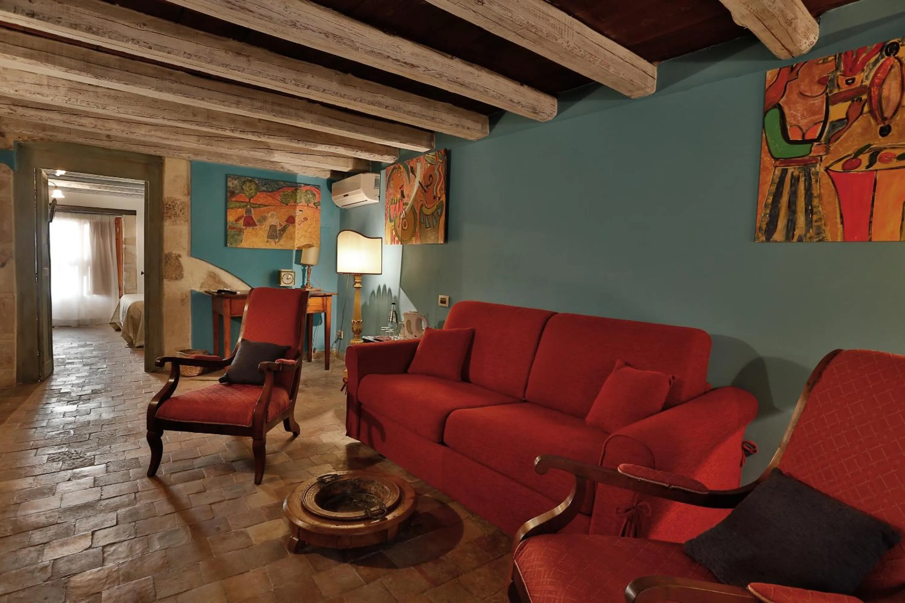 Living room in Hotel Henry's House