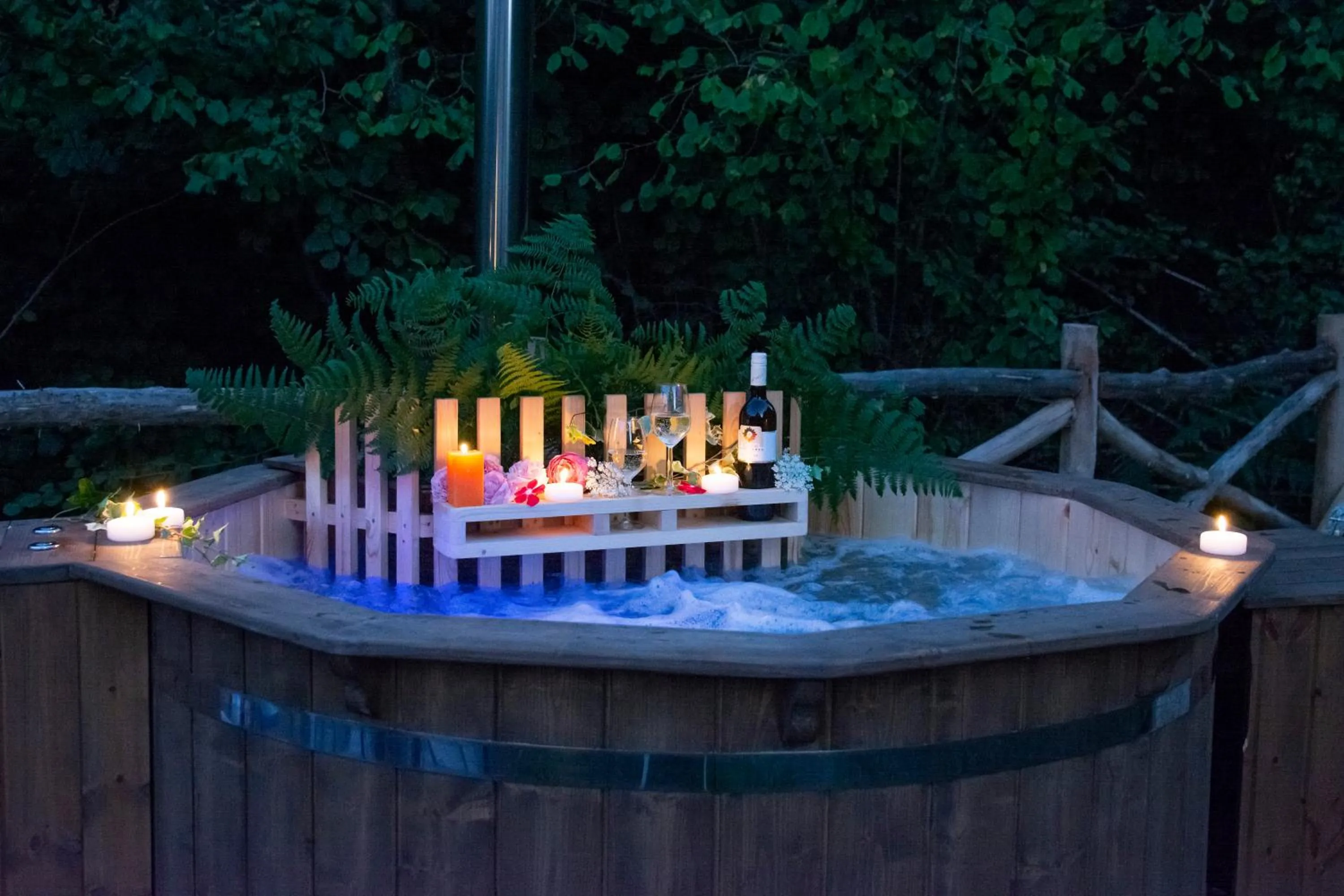 Hot Spring Bath in Boutique Villa Pearl of Plitvice, Plitvice Lakes