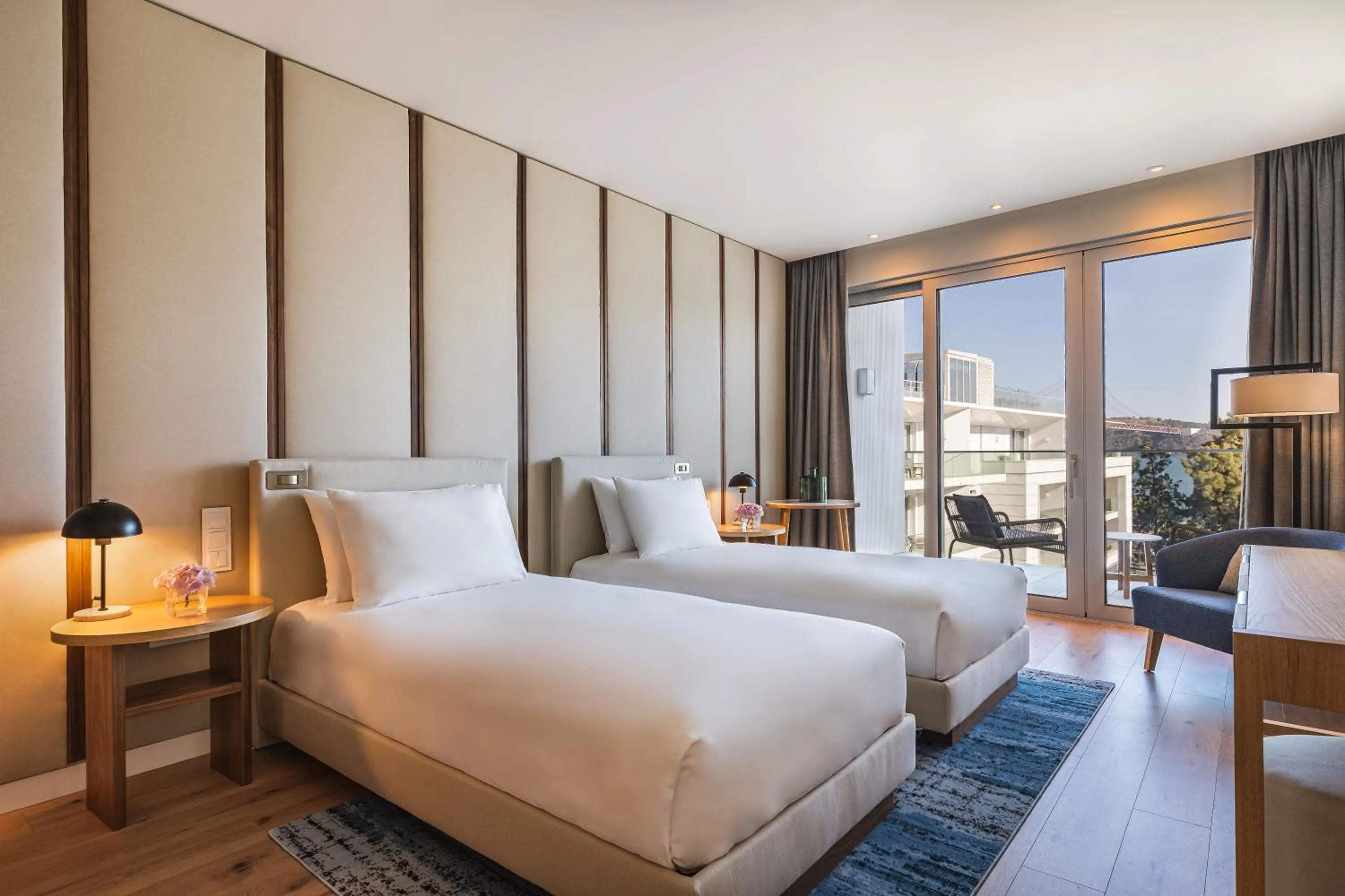 Bedroom, Bed in Hyatt Regency Lisbon