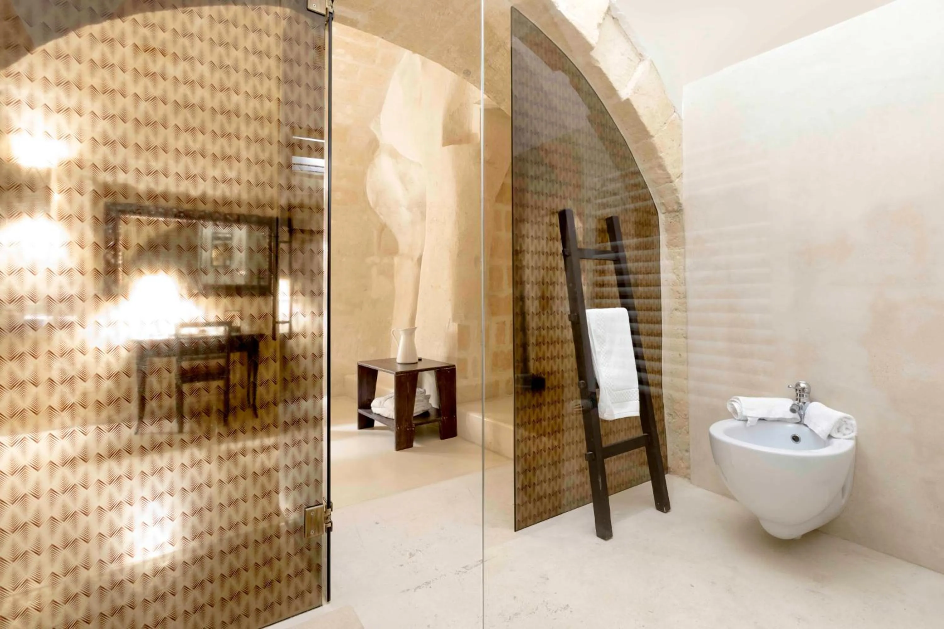 Shower in Sant'Angelo, Matera - Small Luxury Hotels