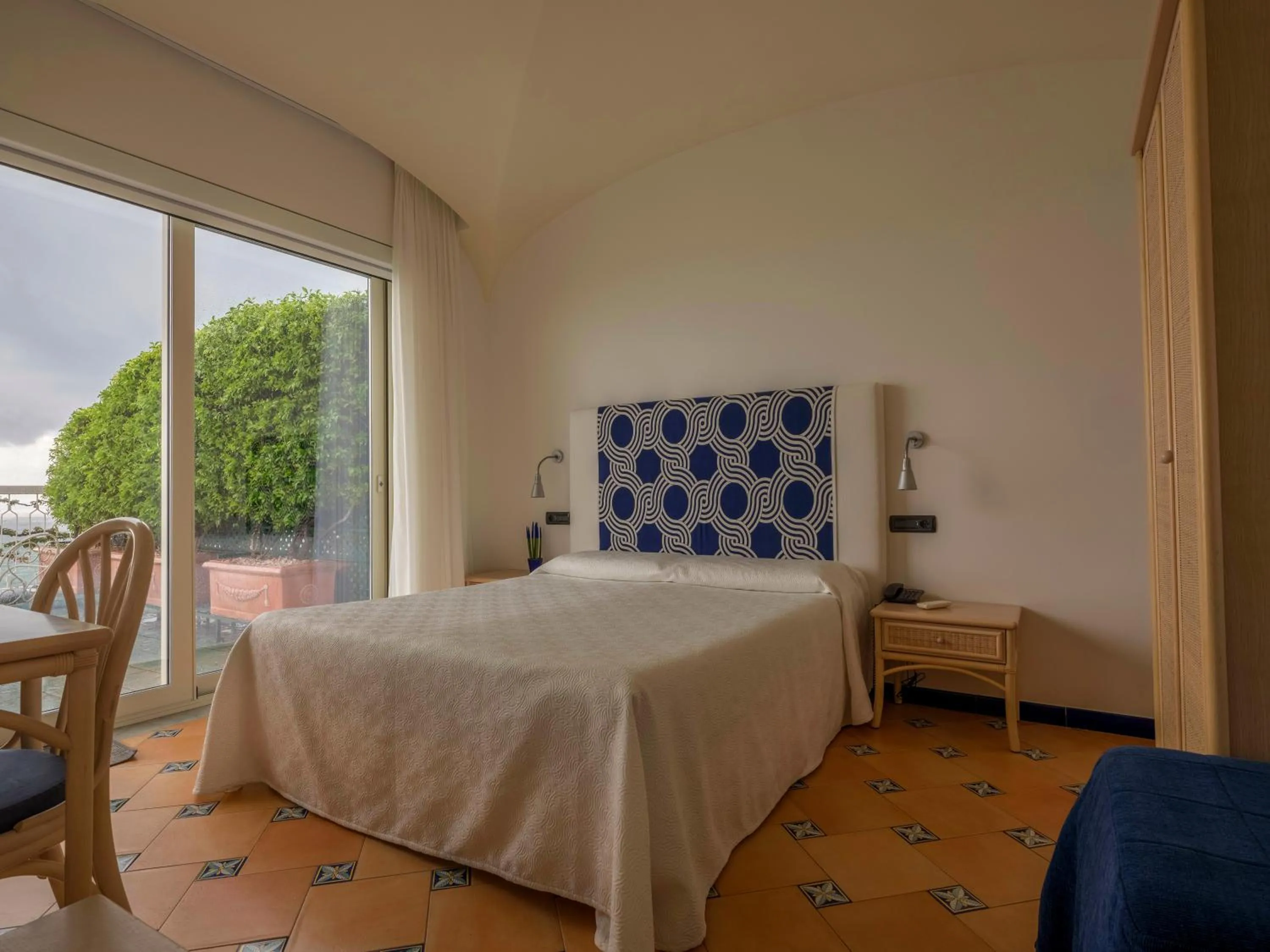 Bed in Hotel Bellevue Suite