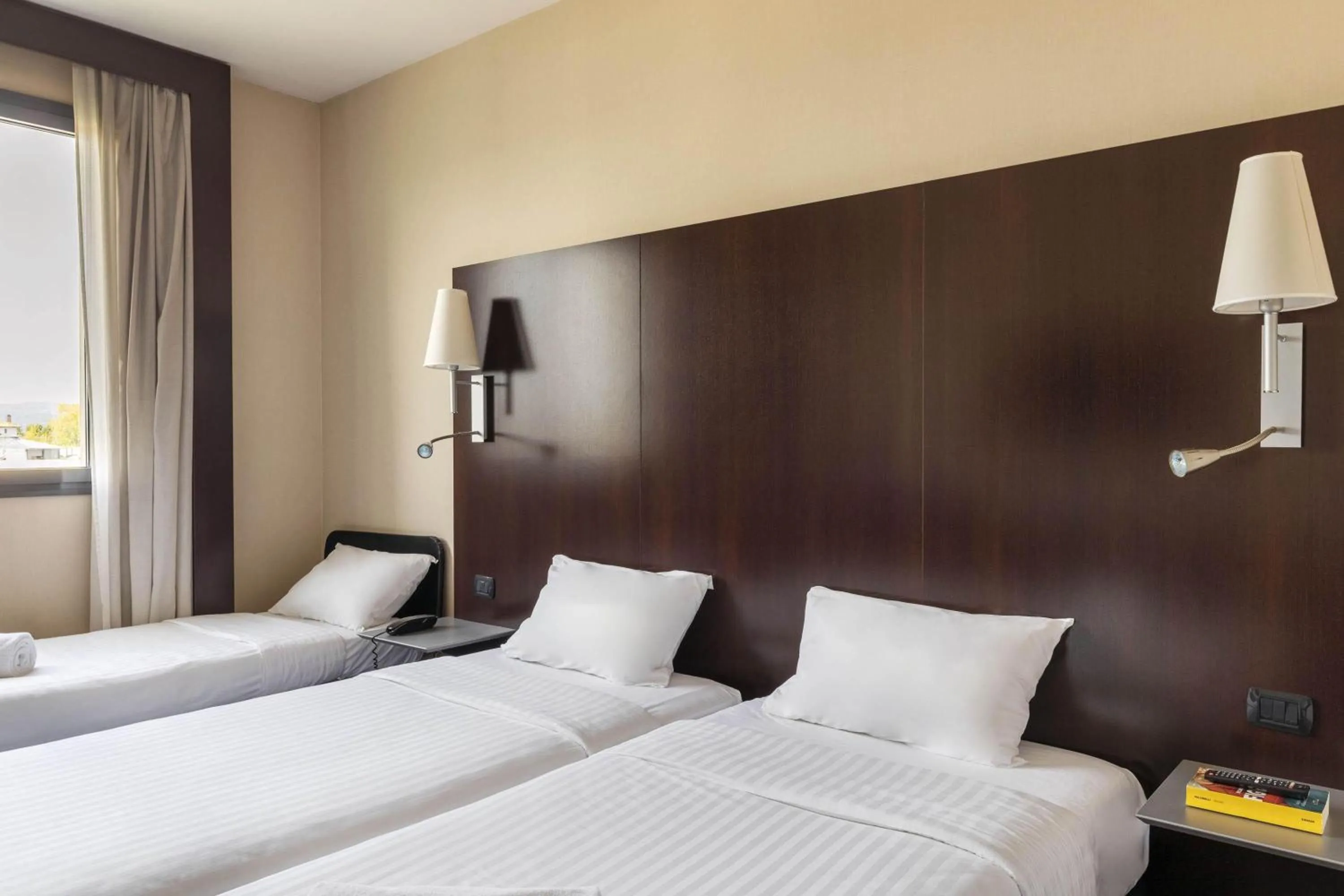 Photo of the whole room, Bed in B&B Hotel Arezzo