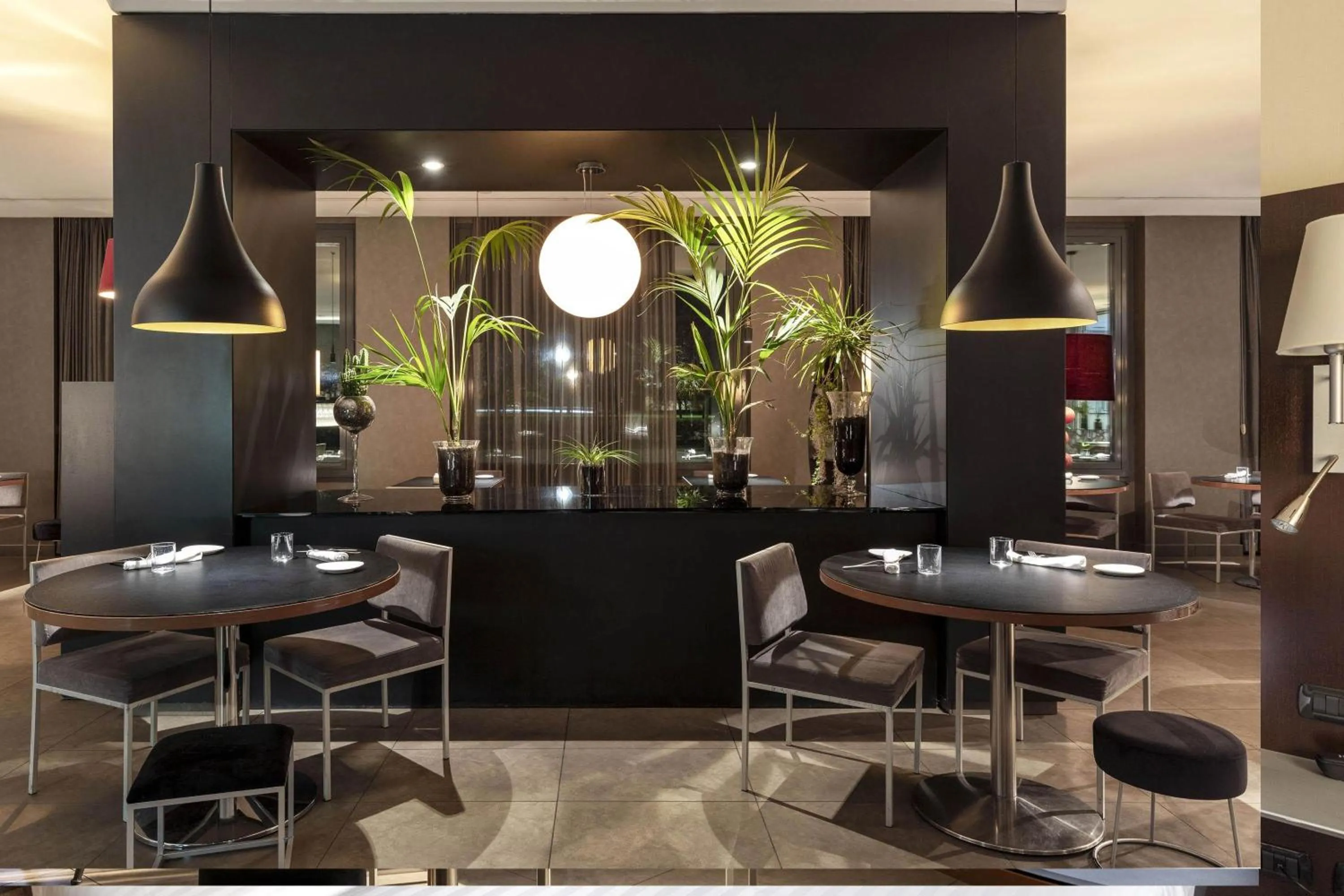 Restaurant/places to eat in B&B Hotel Arezzo