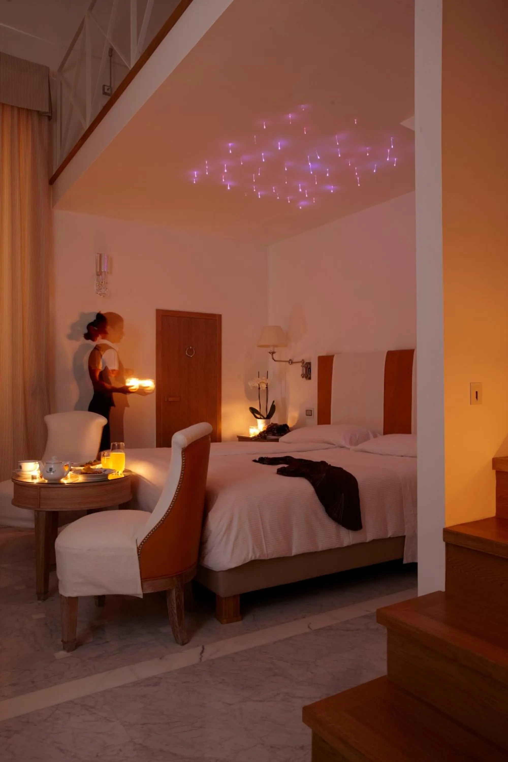 Decorative detail, Bed in Palazzo del Corso – Boutique Hotel