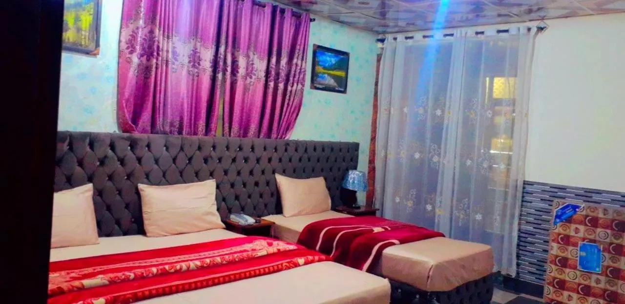 Rose Valley Hotel Naran