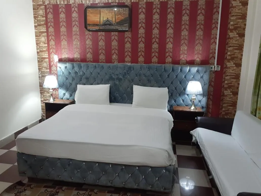 Rose Valley Hotel Naran