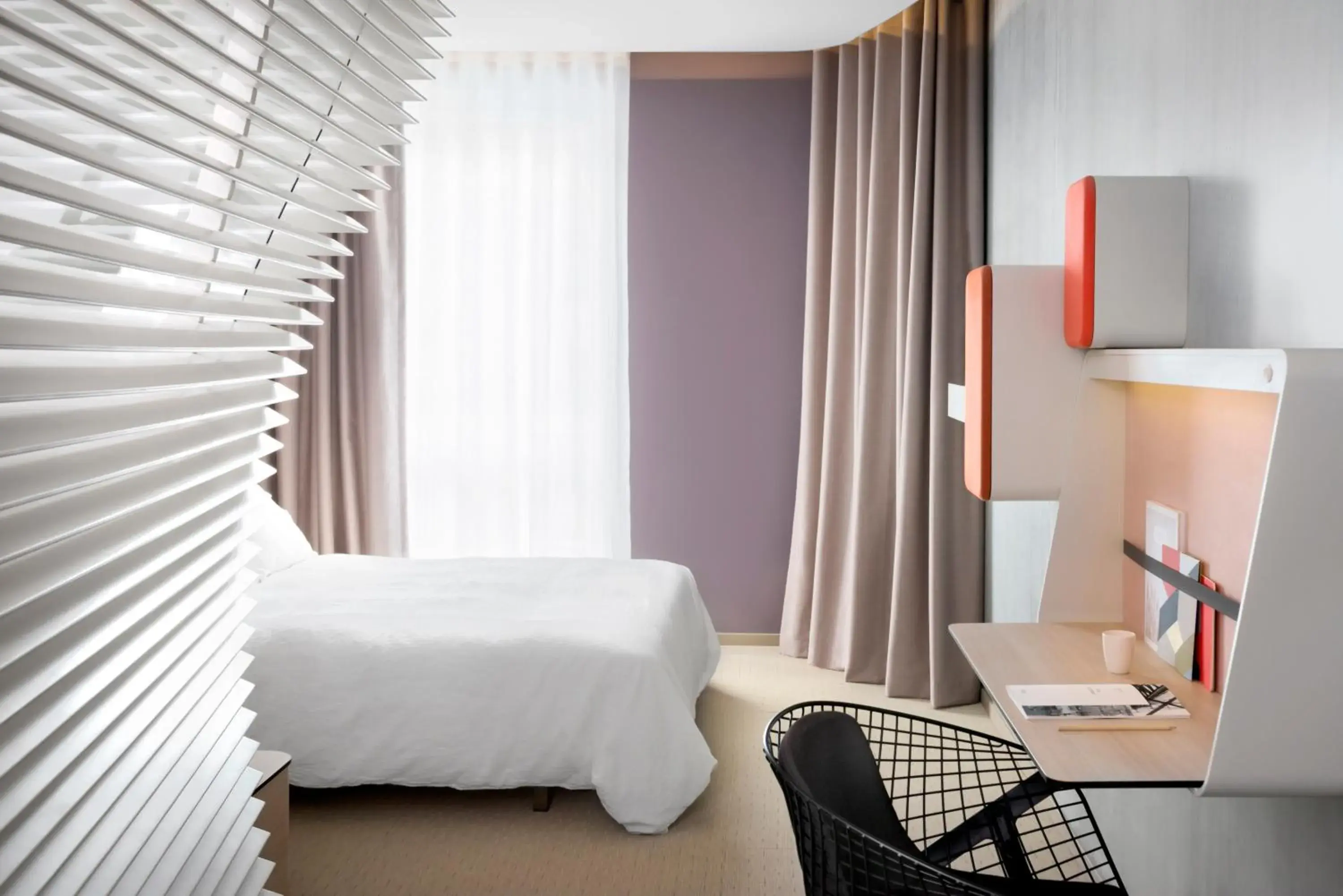 Premium Double Room in OKKO Hotels Nantes Centre Ville Premium Double Room in OKKO Hotels Nantes Centre Ville