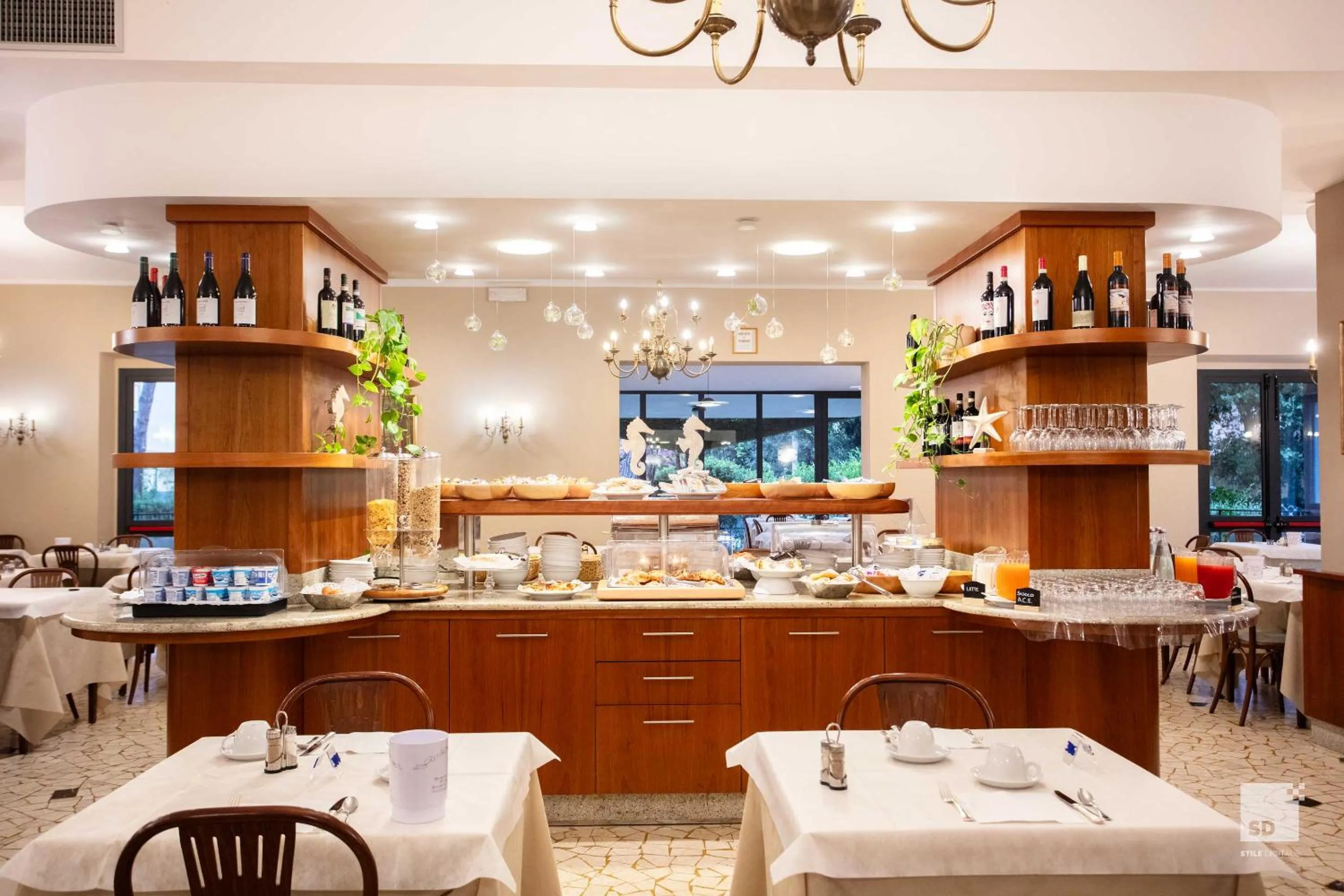 Breakfast in Hotel Venezia