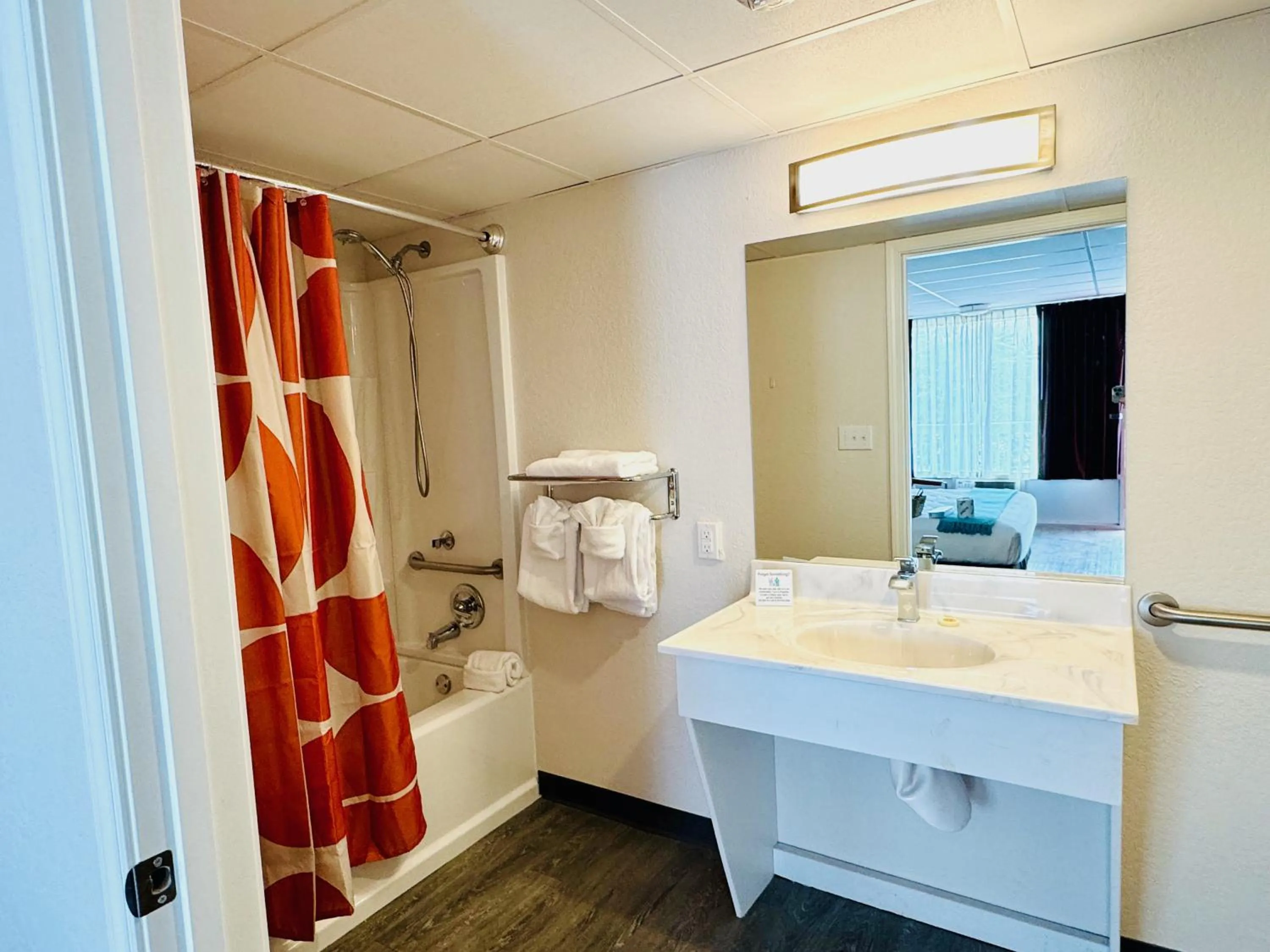 acessibility in The Retro Hotel