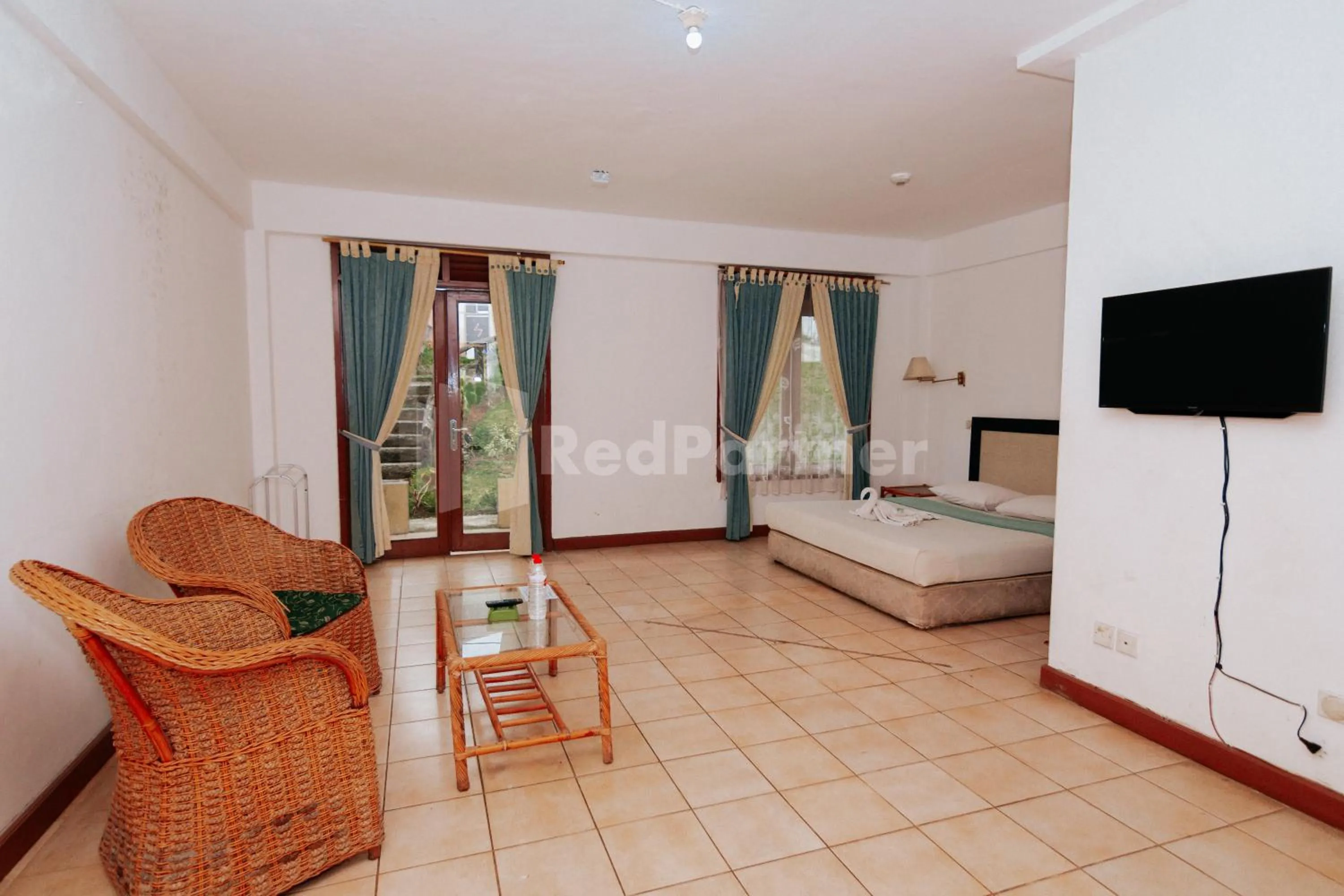 Bedroom, Bed in Villa Green Valley Puncak RedPartner