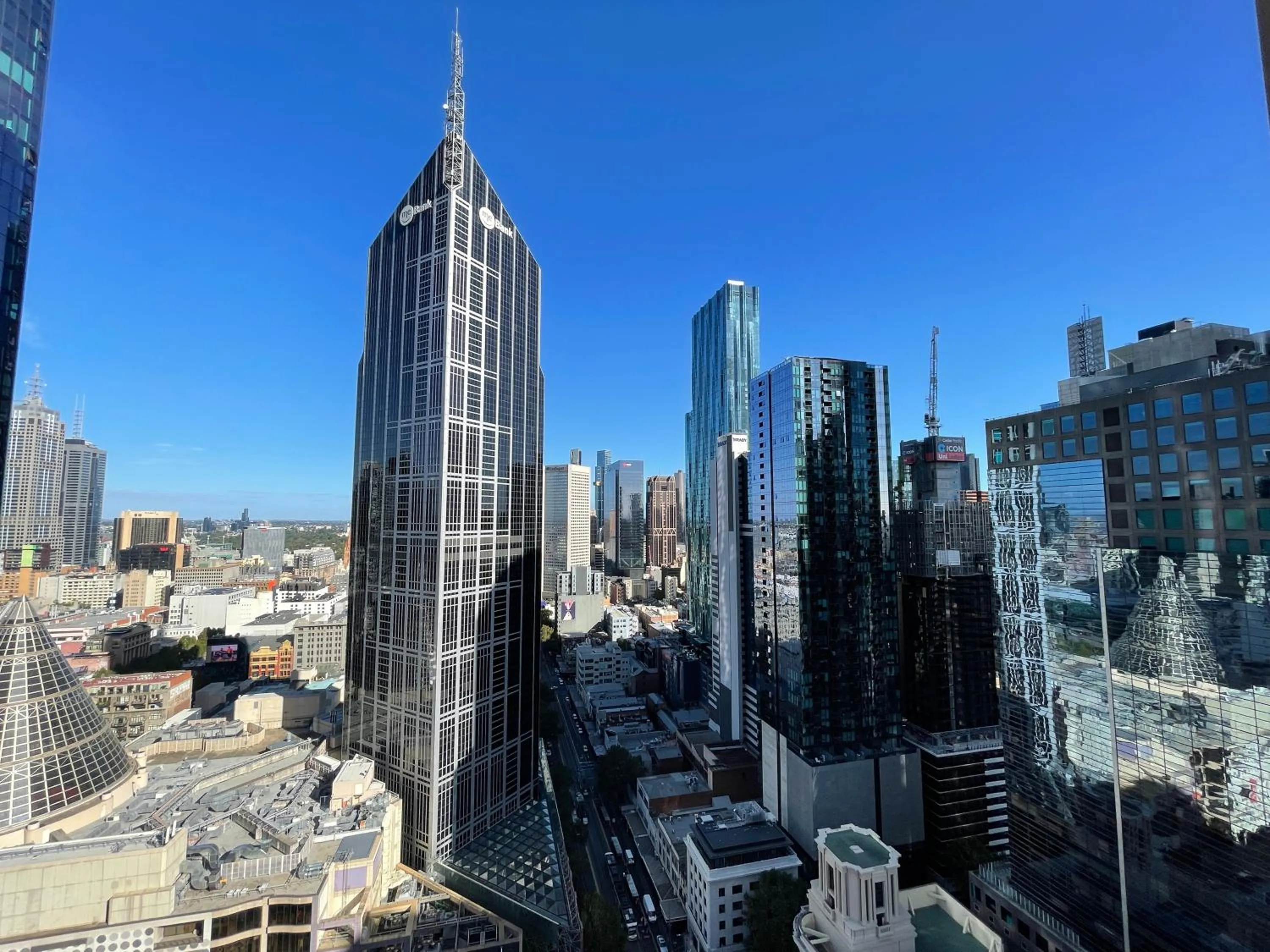 Neighbourhood in Readyset Apartments at Empire