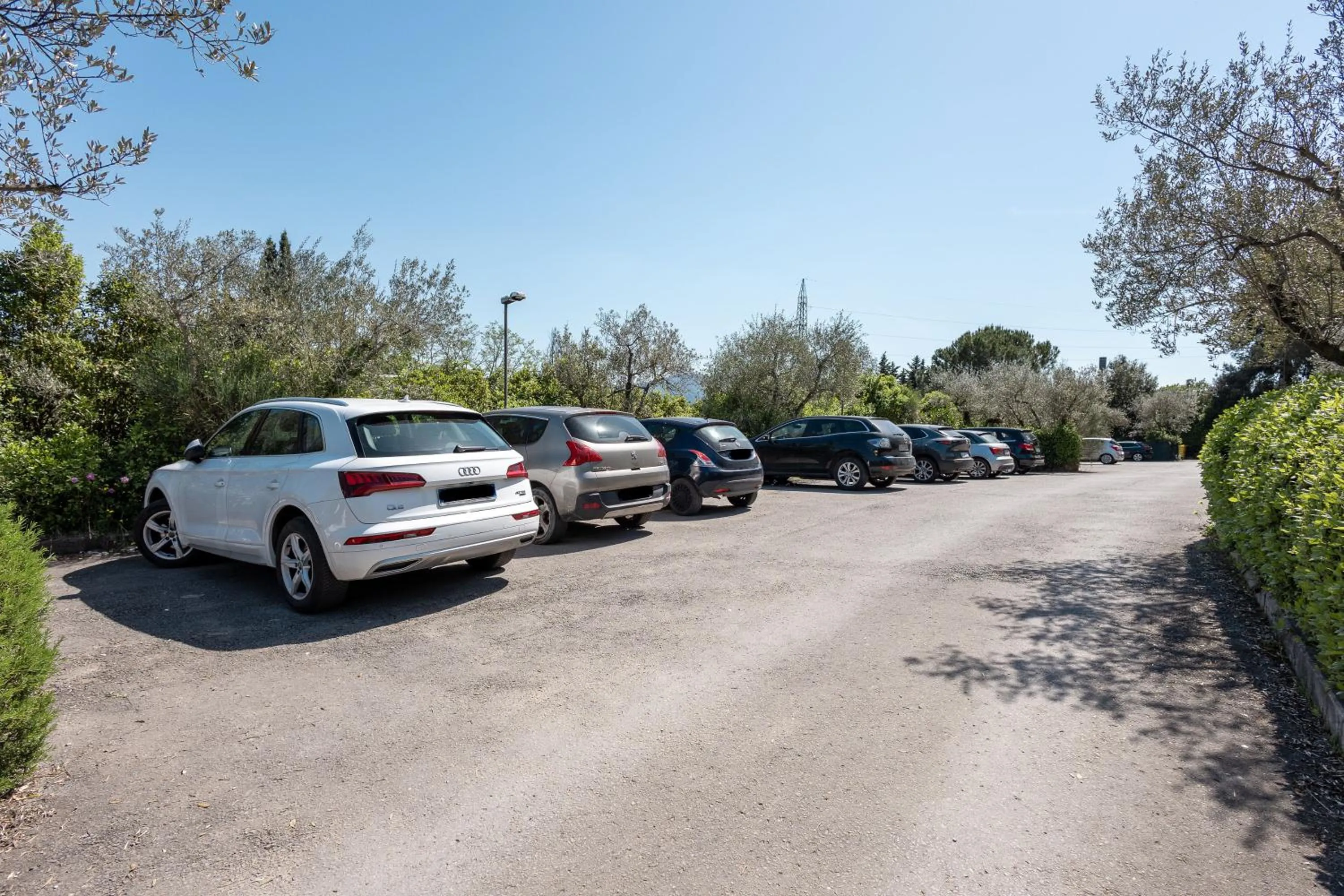 Parking in Residence Poggio Golf Chianti Firenze