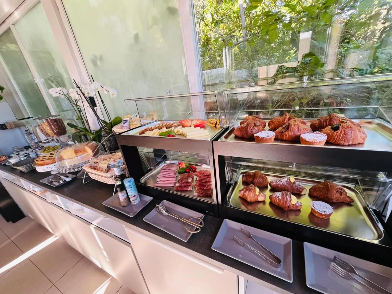 Buffet breakfast in Residence Poggio Golf Chianti Firenze