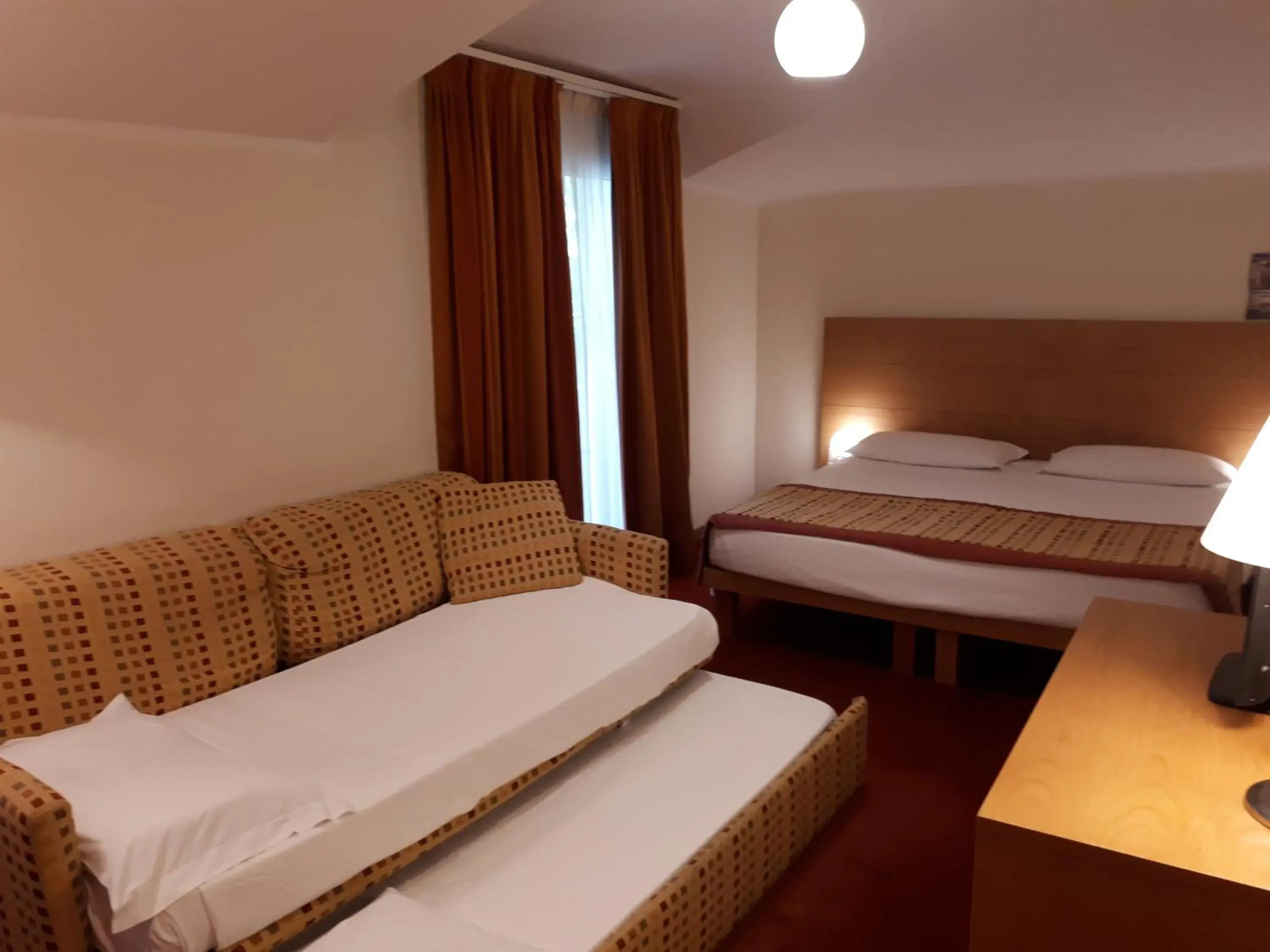 Superior Family Room in Accademia Hotel Superior Family Room in Accademia Hotel