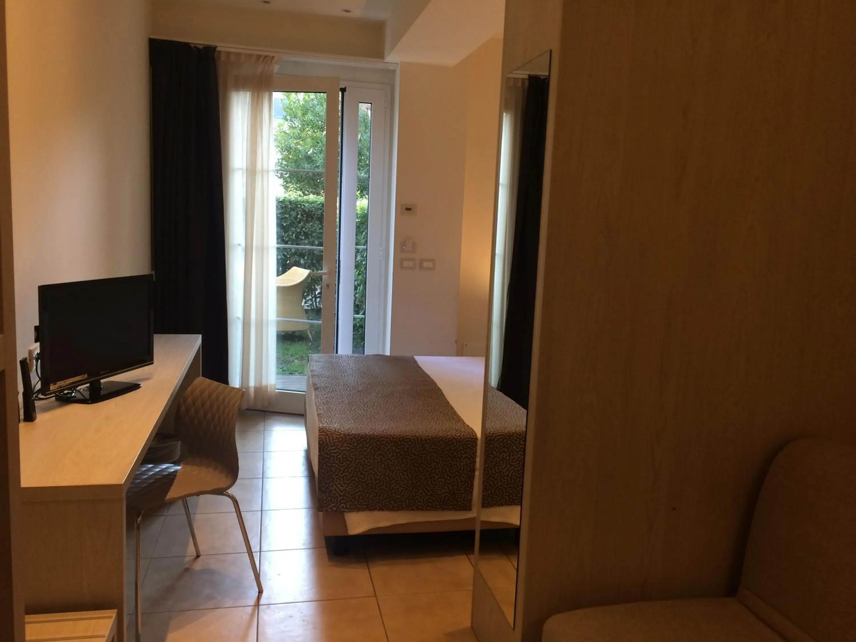 Photo of the whole room, Bed in Accademia Hotel