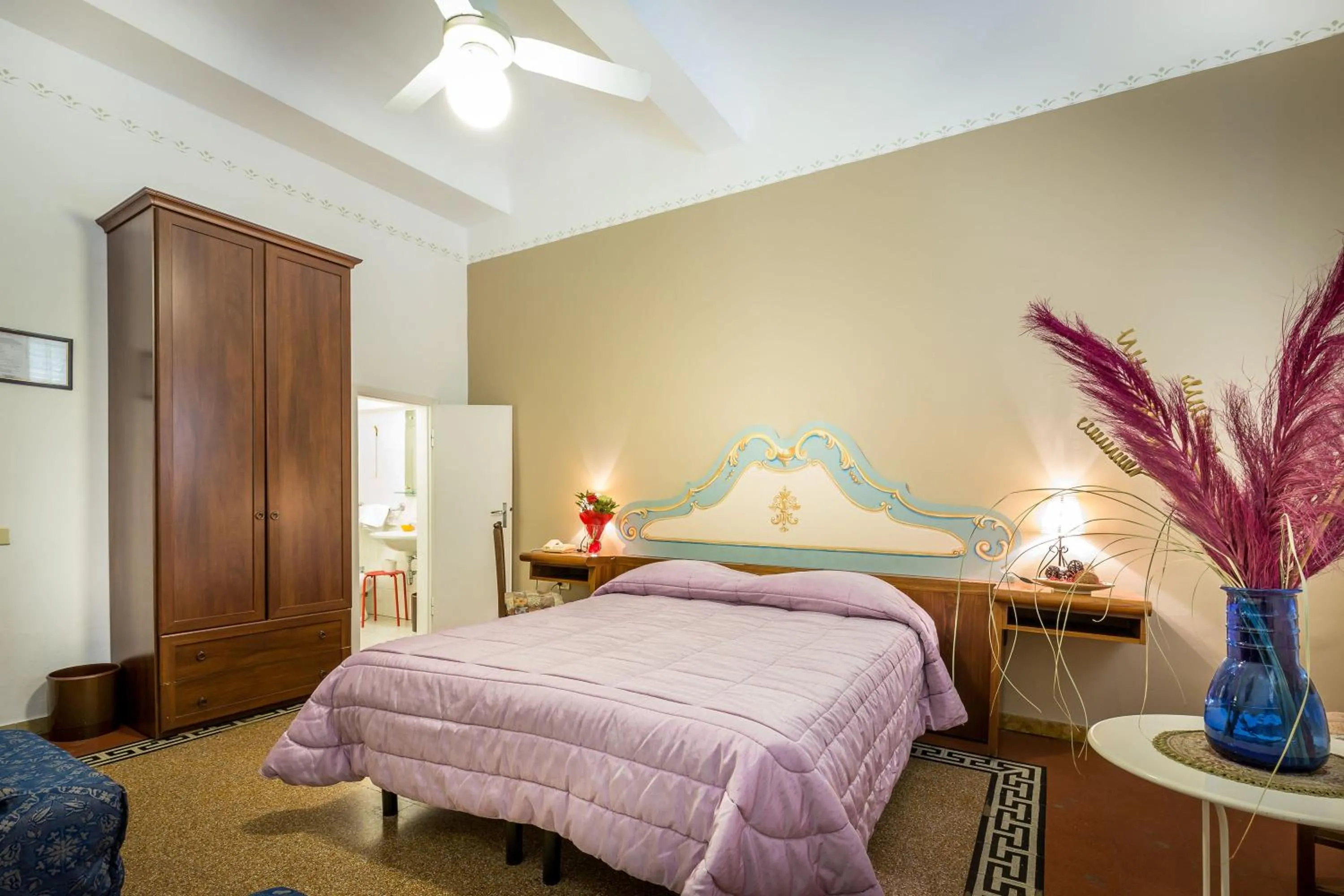 Photo of the whole room in Hotel Ferretti