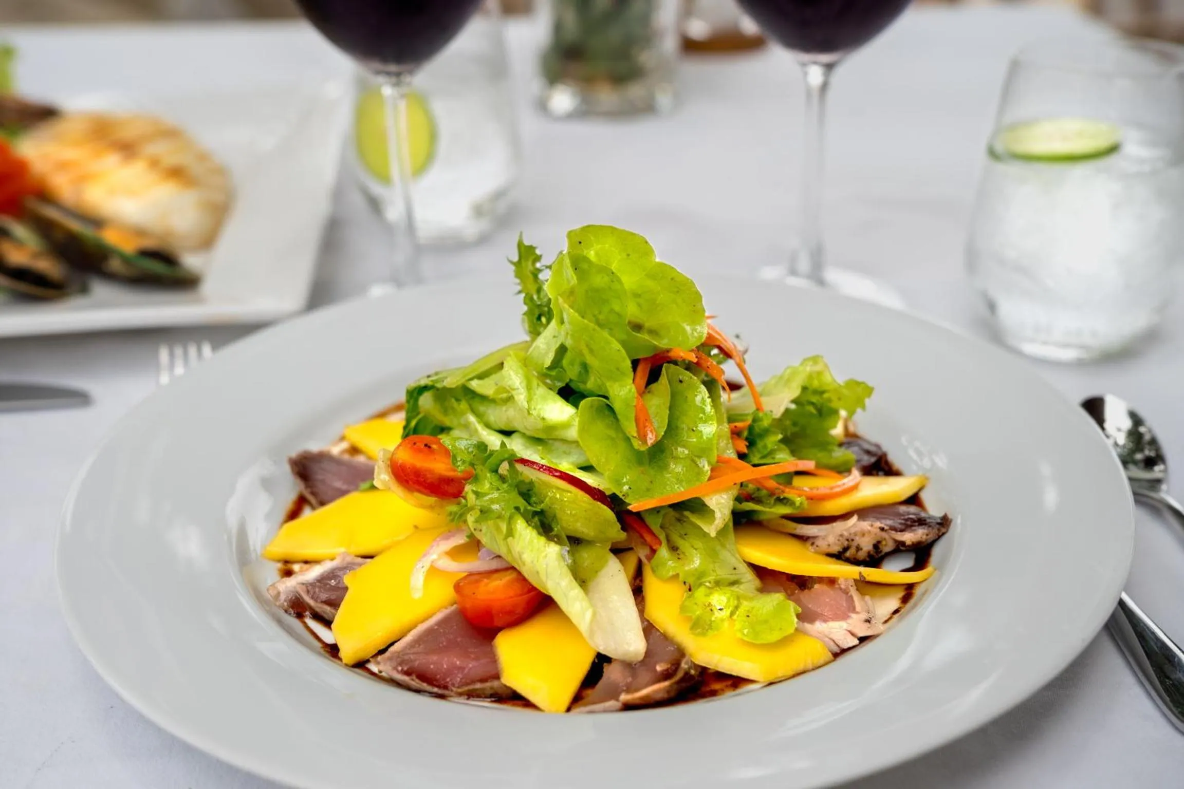 Food and drinks in Lanta Palace Beach Resort & Spa - Adult Only