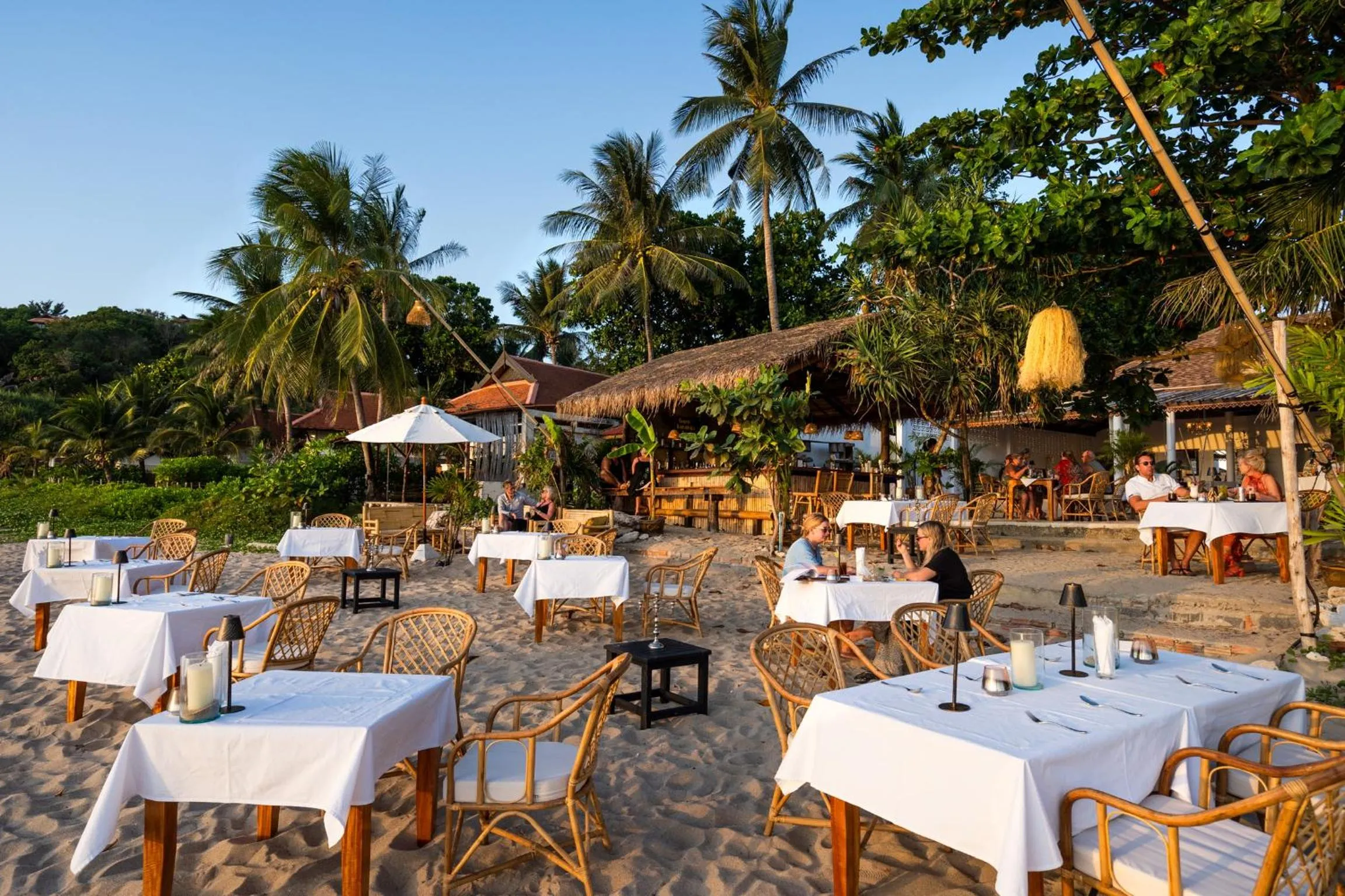 Restaurant/places to eat in Lanta Palace Beach Resort & Spa - Adult Only
