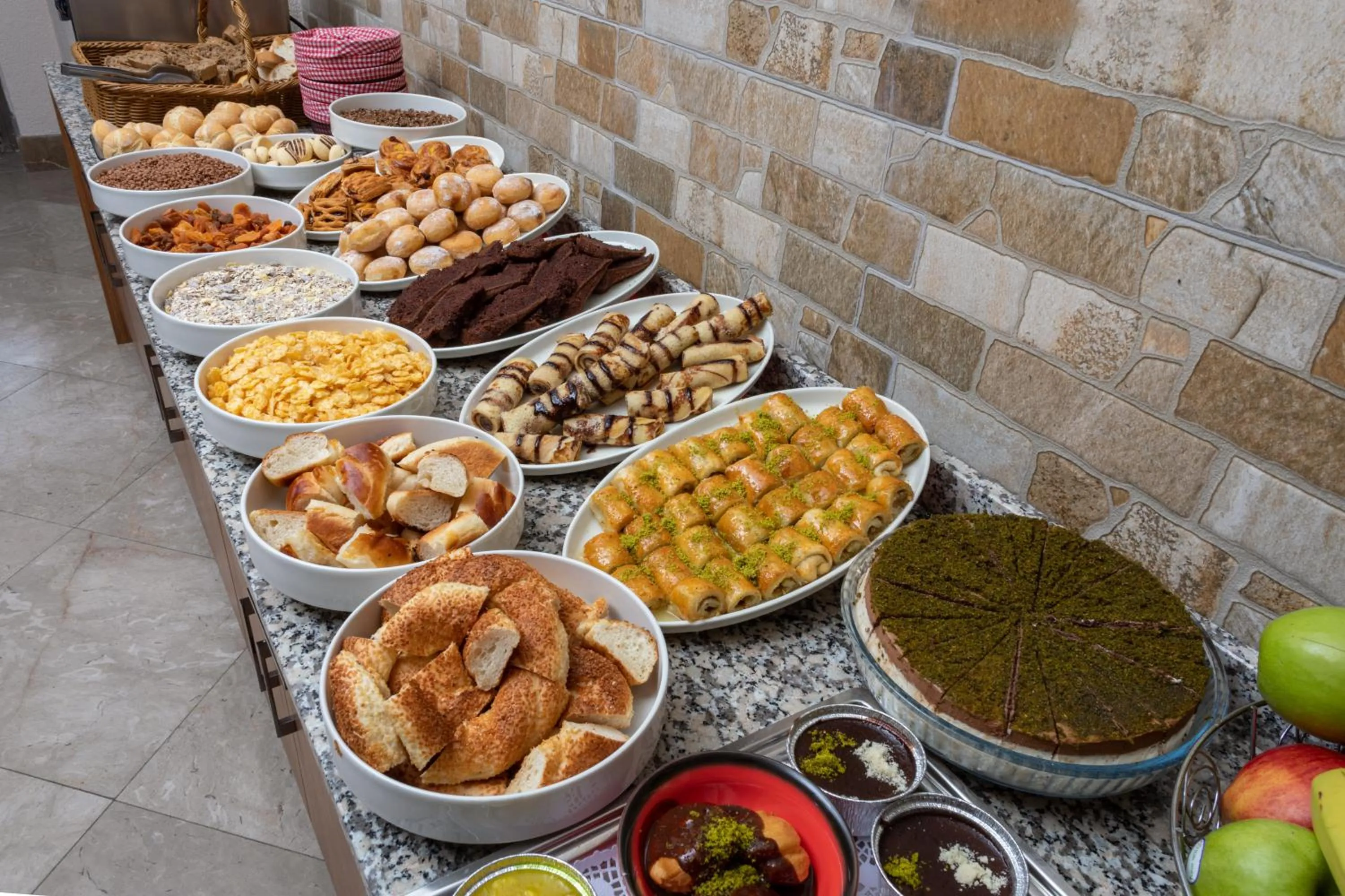 Breakfast in Recital Park Hotel