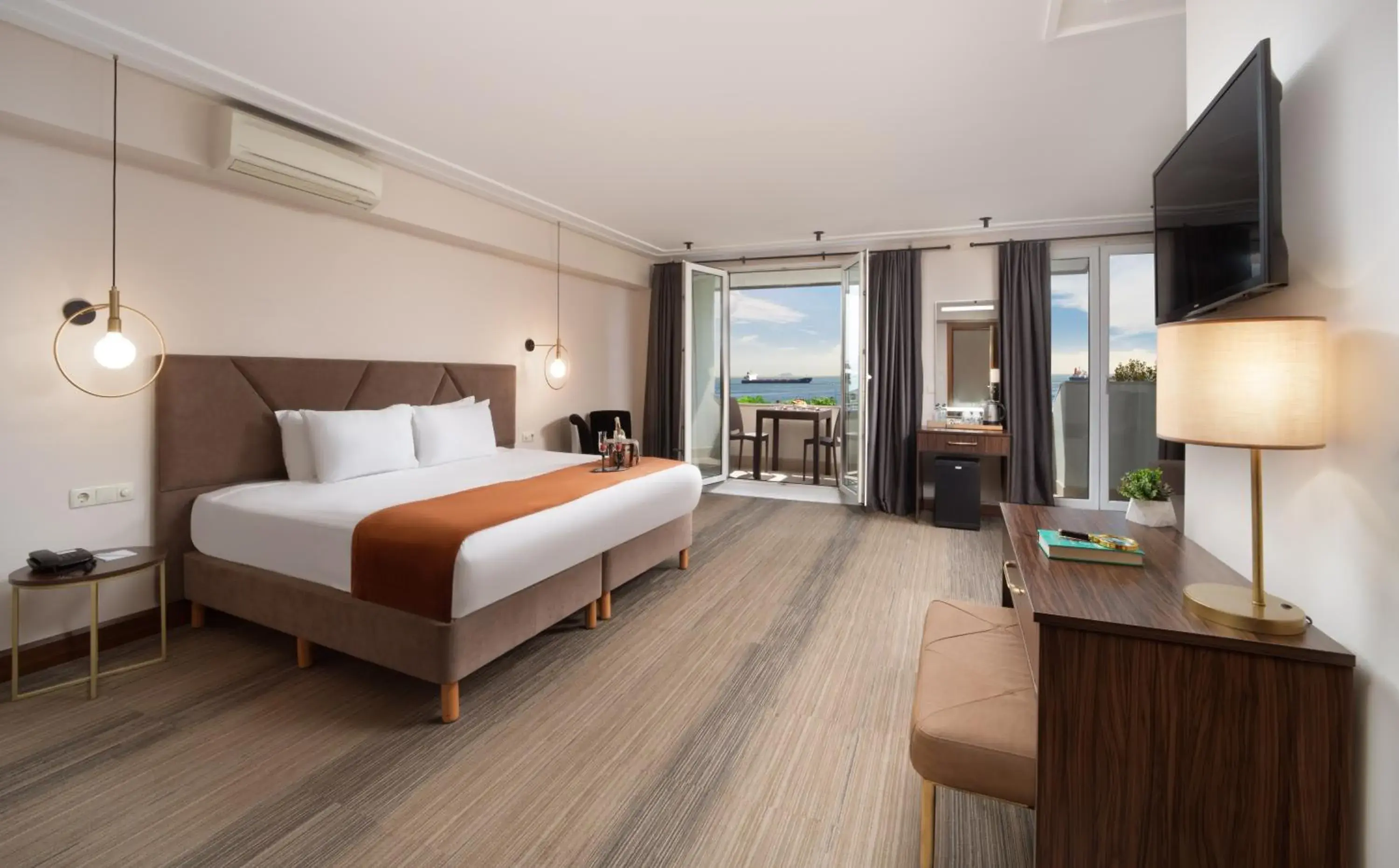 Deluxe King Studio in Recital Park Hotel Deluxe King Studio in Recital Park Hotel