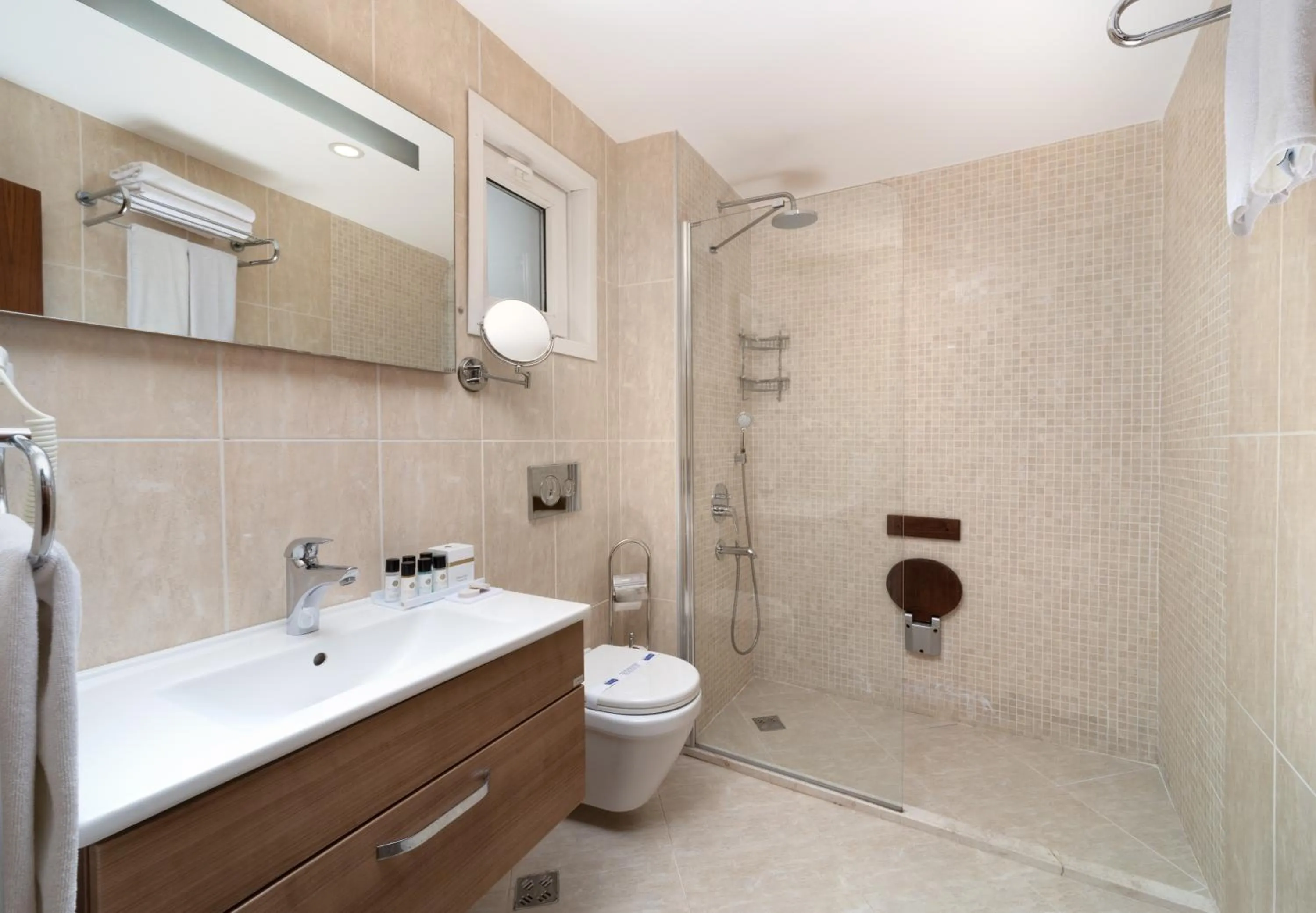 Bathroom in Recital Park Hotel