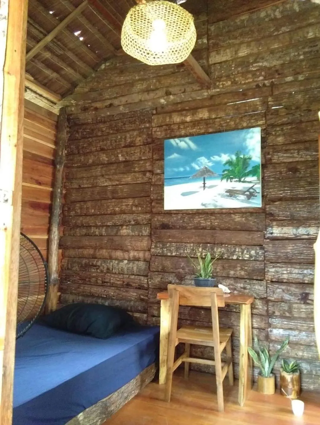 Bed in Payag n' Kapitan, Experience pinubre living