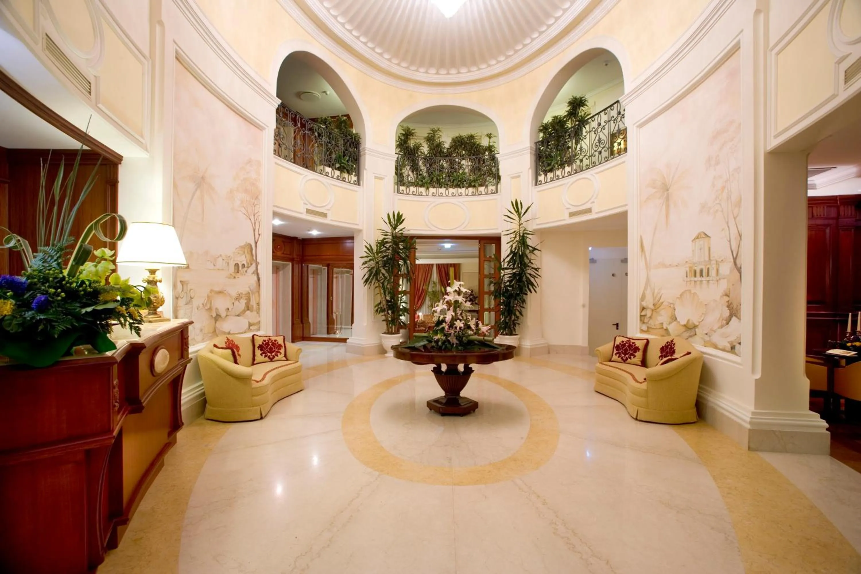 Lobby or reception in Palazzo Alabardieri