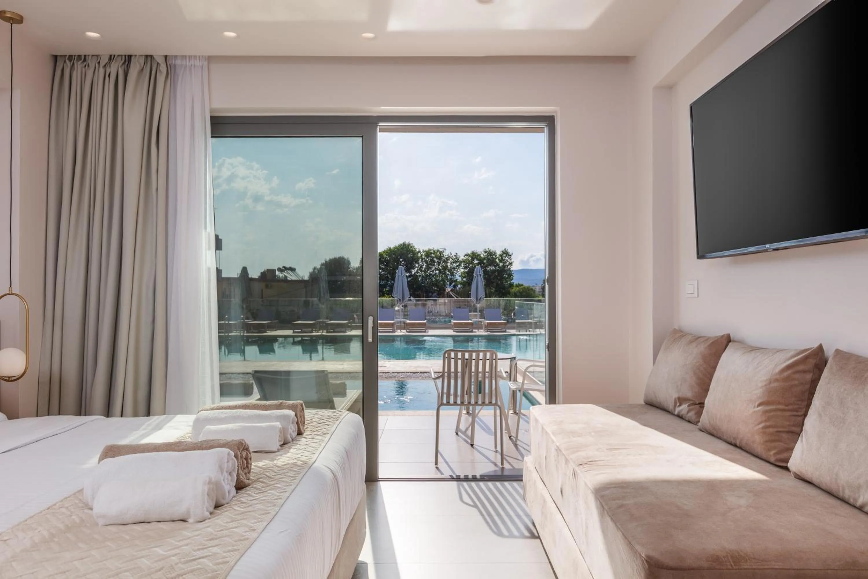 Bed in Nima Boutique Hotel