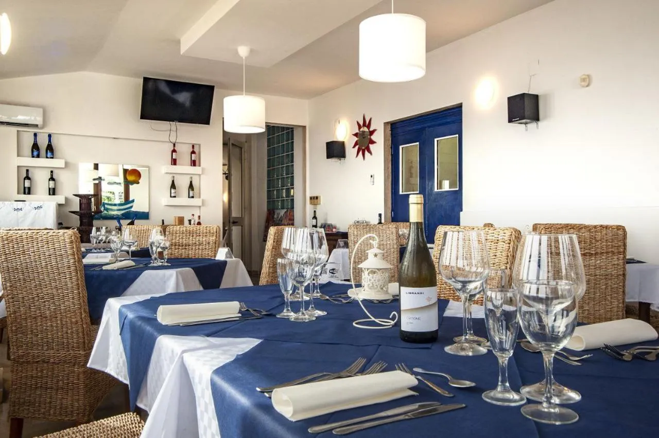 Restaurant/places to eat in Hotel Piccolo Mondo