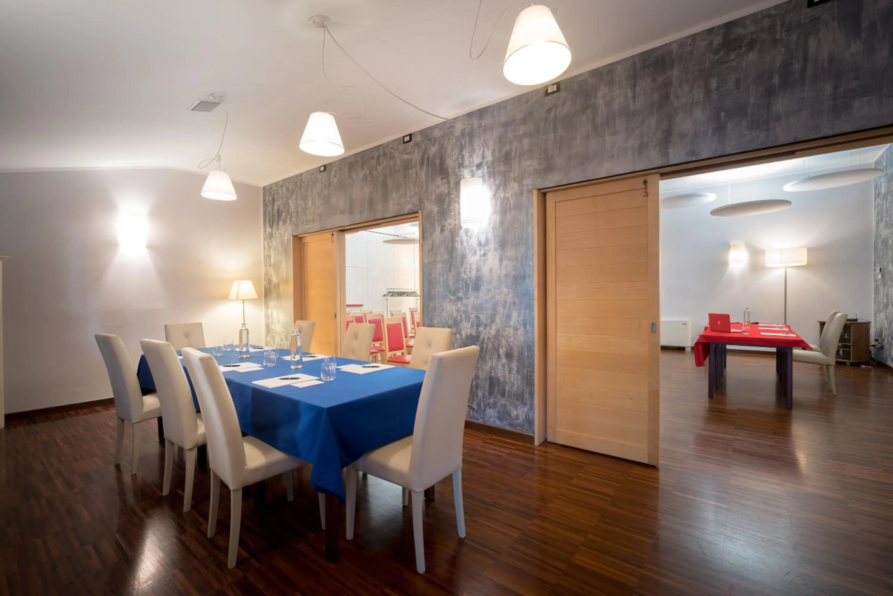 Business facilities in Hotel Da Porto