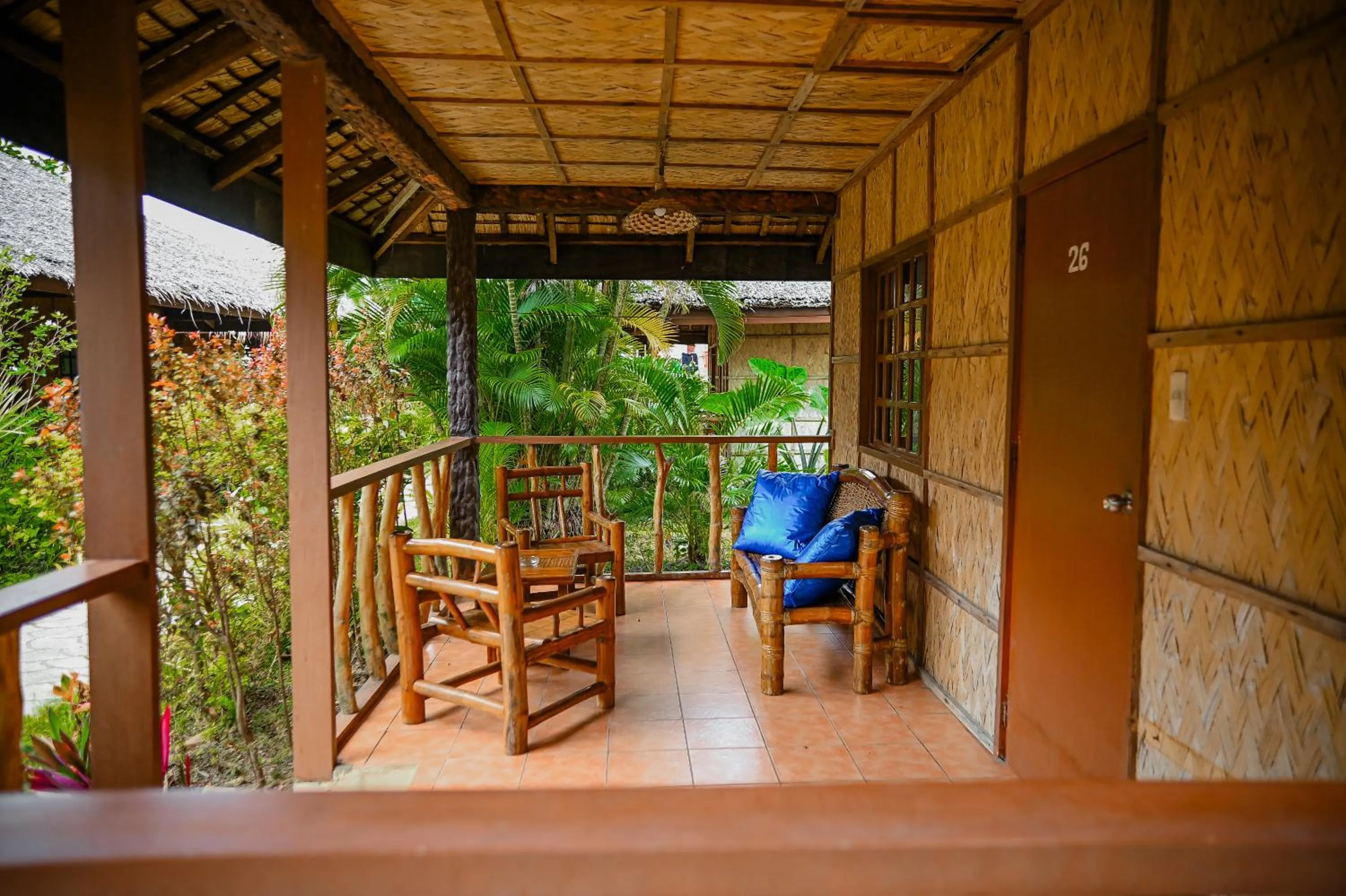 Property building in Garden of Eden Dive Resort