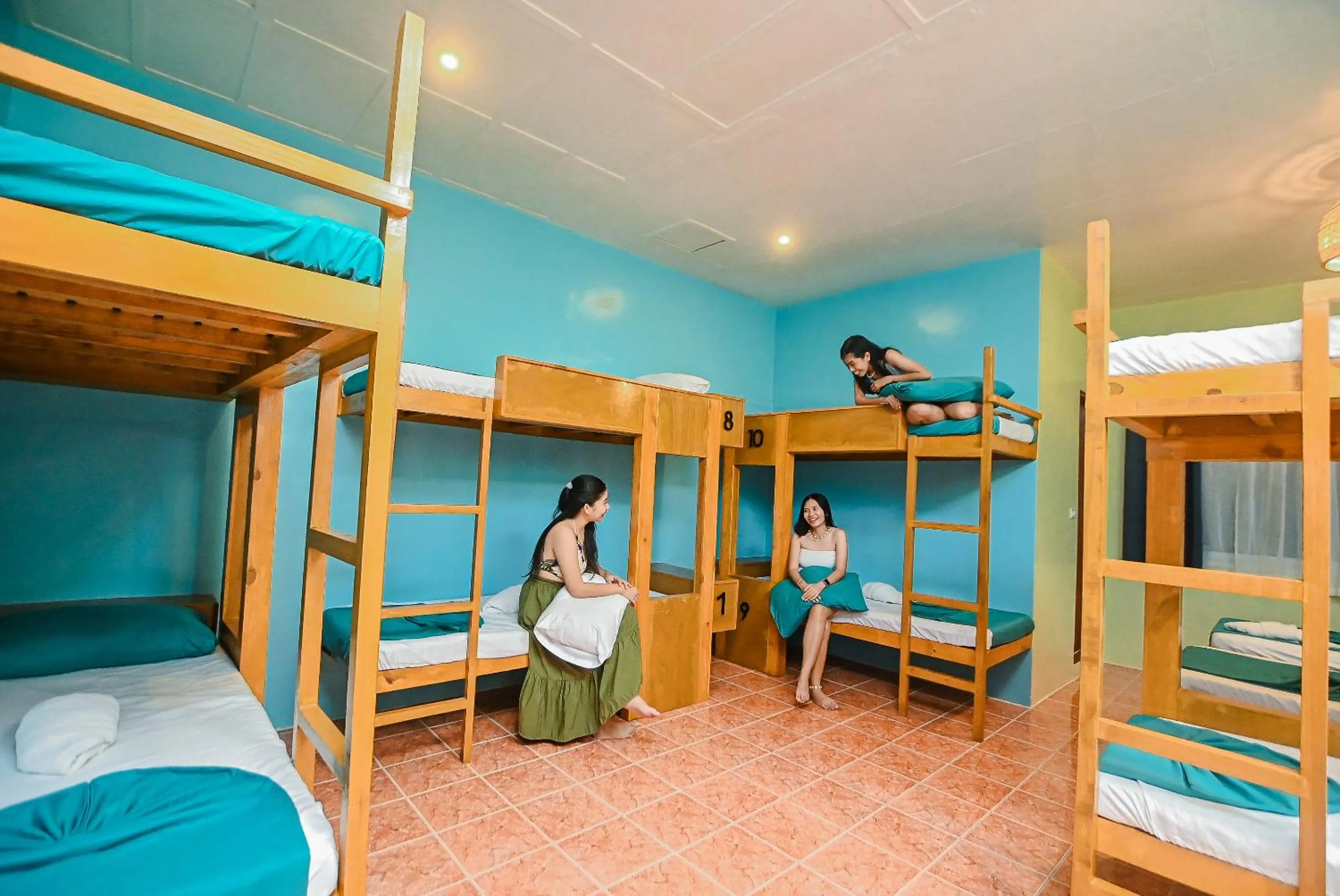 Photo of the whole room, Bed in Garden of Eden Dive Resort