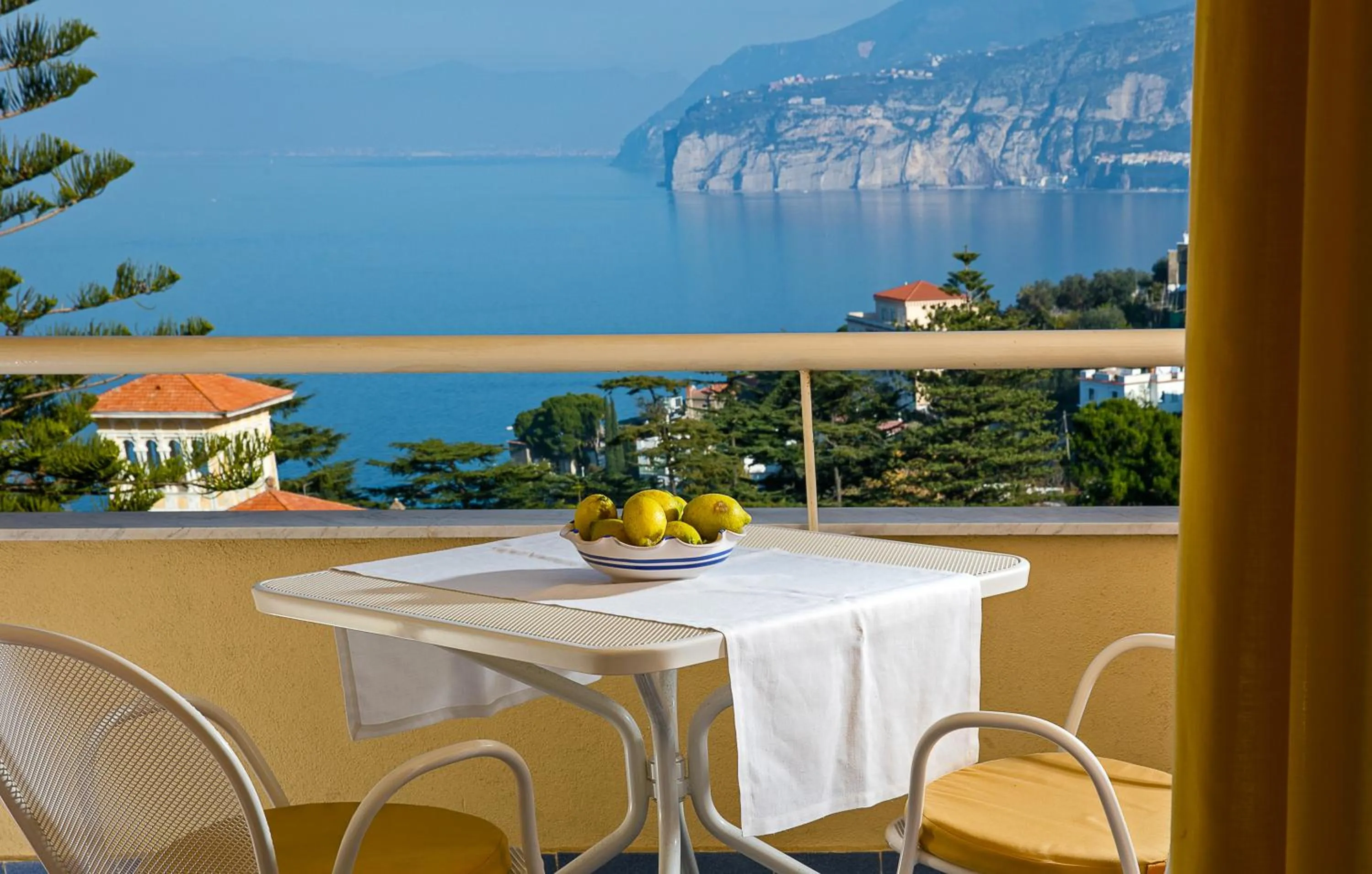 Balcony/Terrace in Grand Hotel Vesuvio