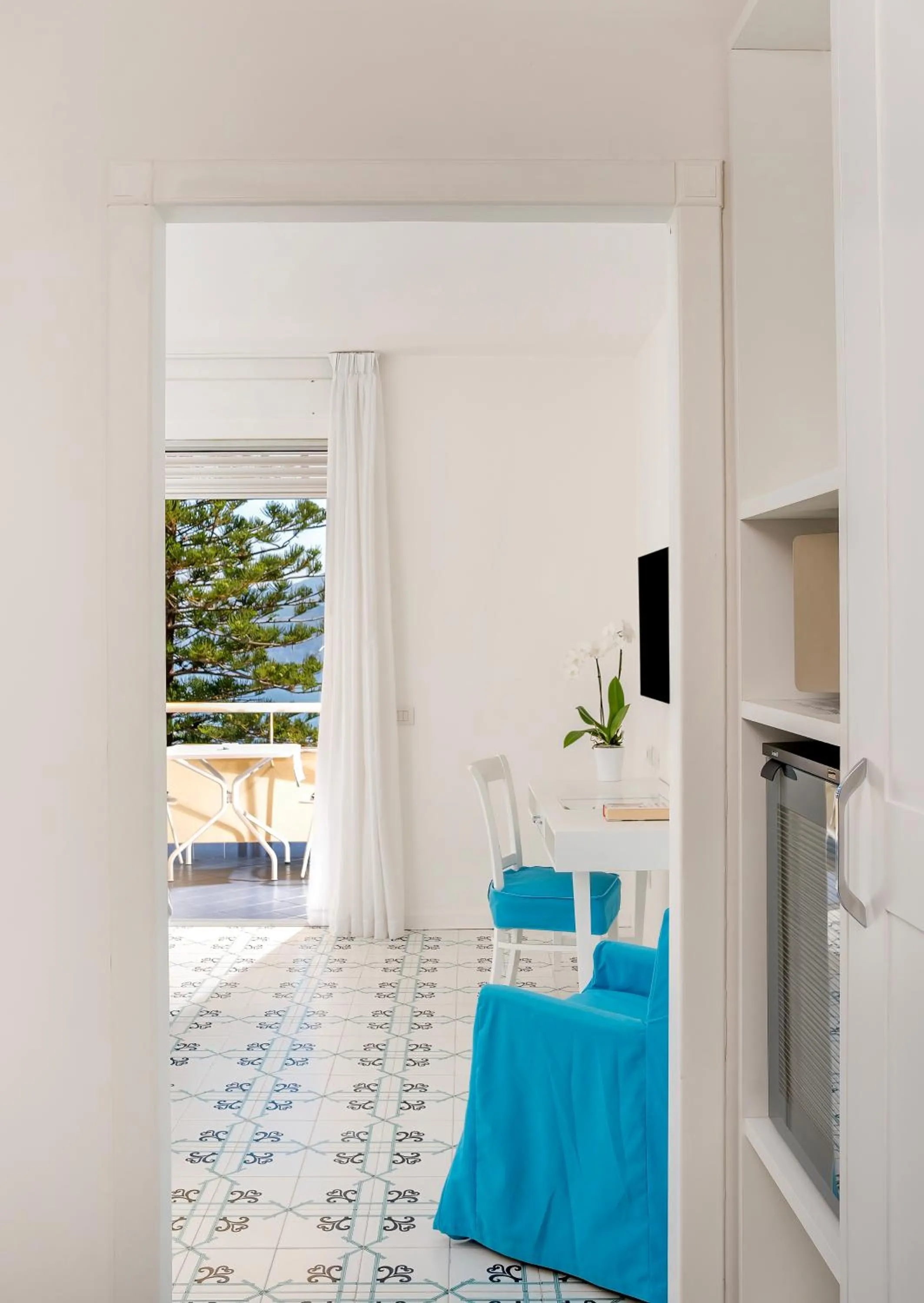 Bedroom in Grand Hotel Vesuvio