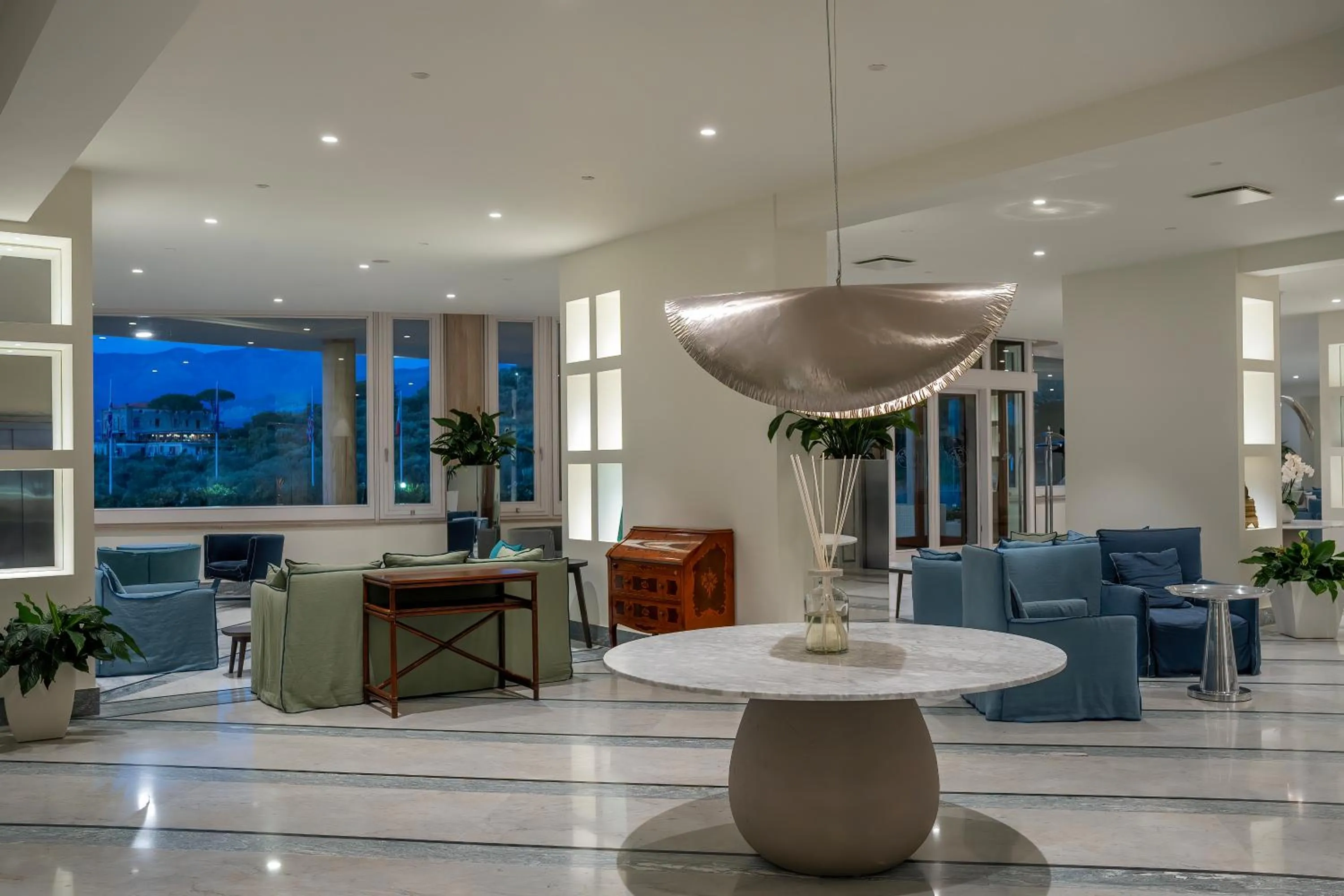 Lobby or reception in Grand Hotel Vesuvio