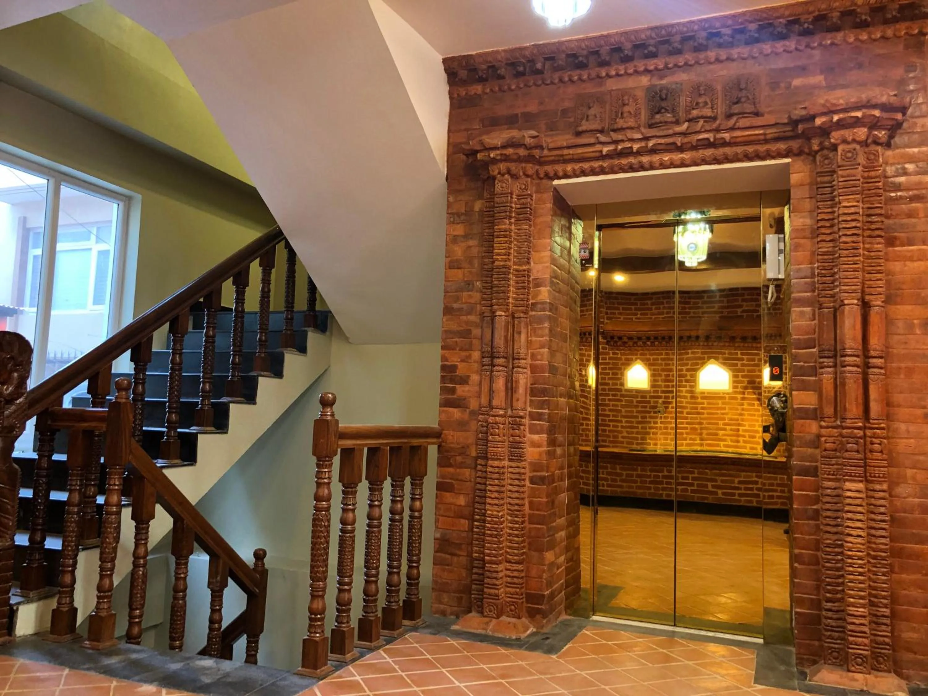 Property building in Hotel Kesu Home