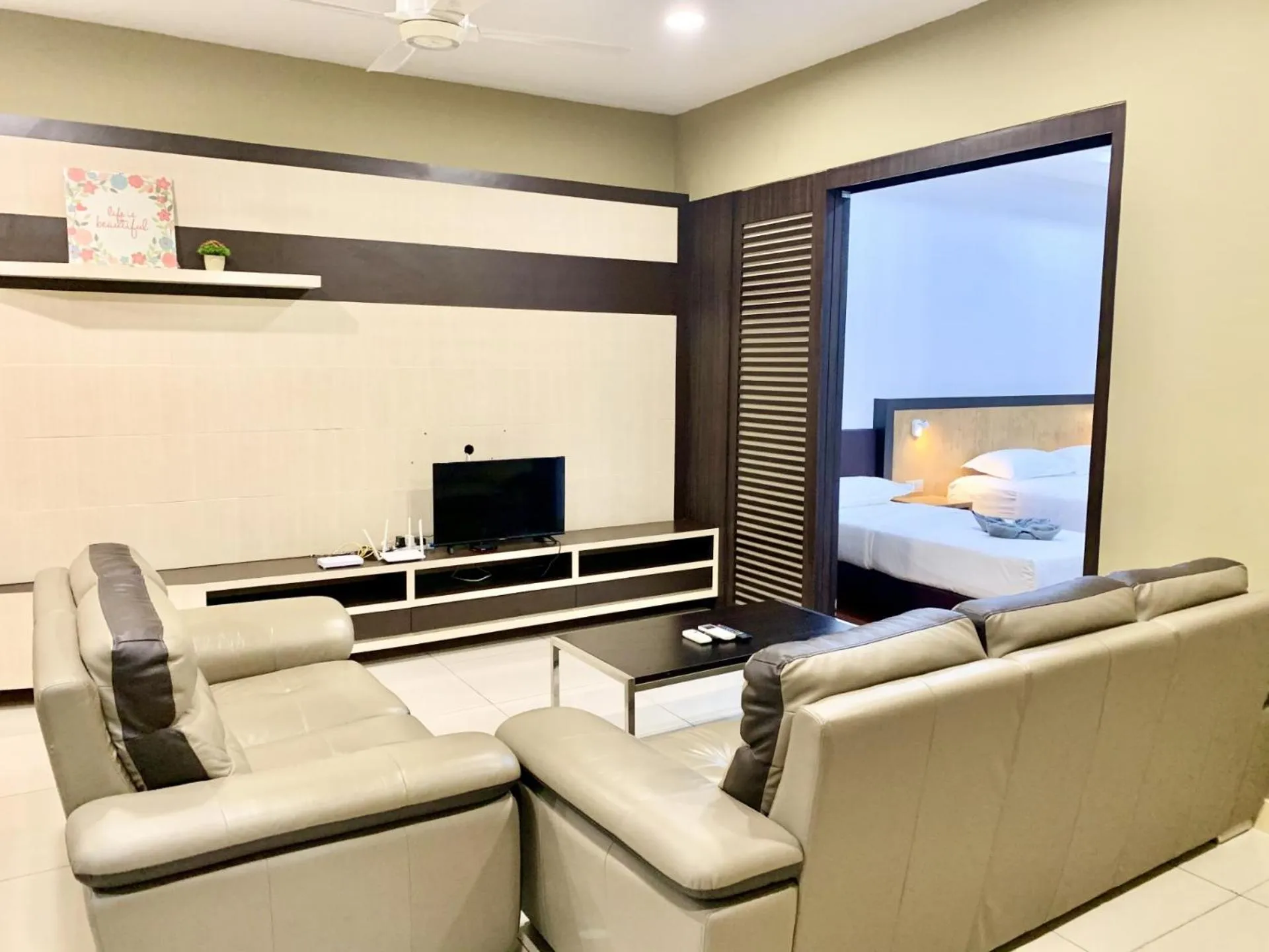 TV and multimedia in Deco Home @ Imago The Loft