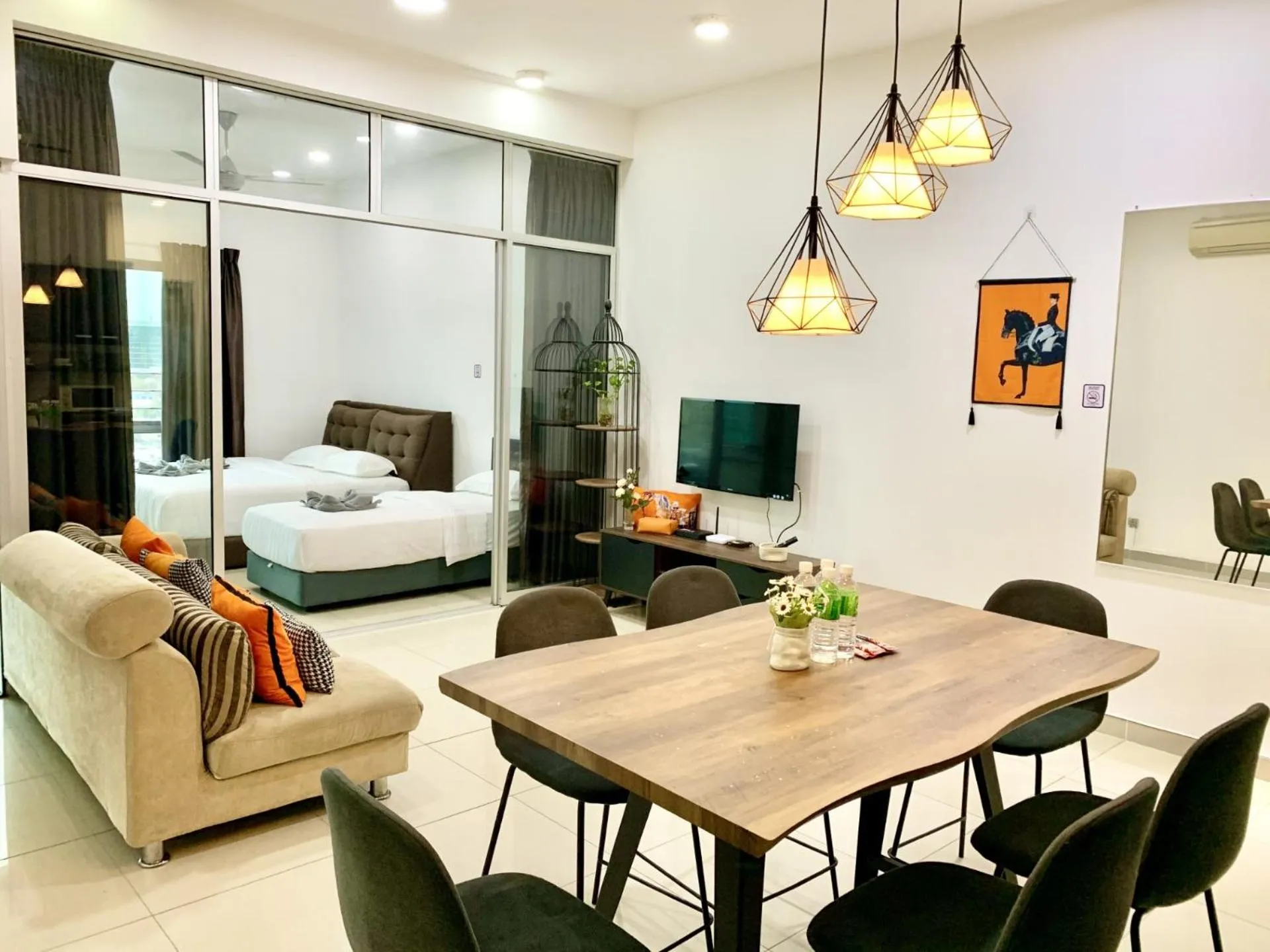 TV and multimedia, Bed in Deco Home @ Imago The Loft