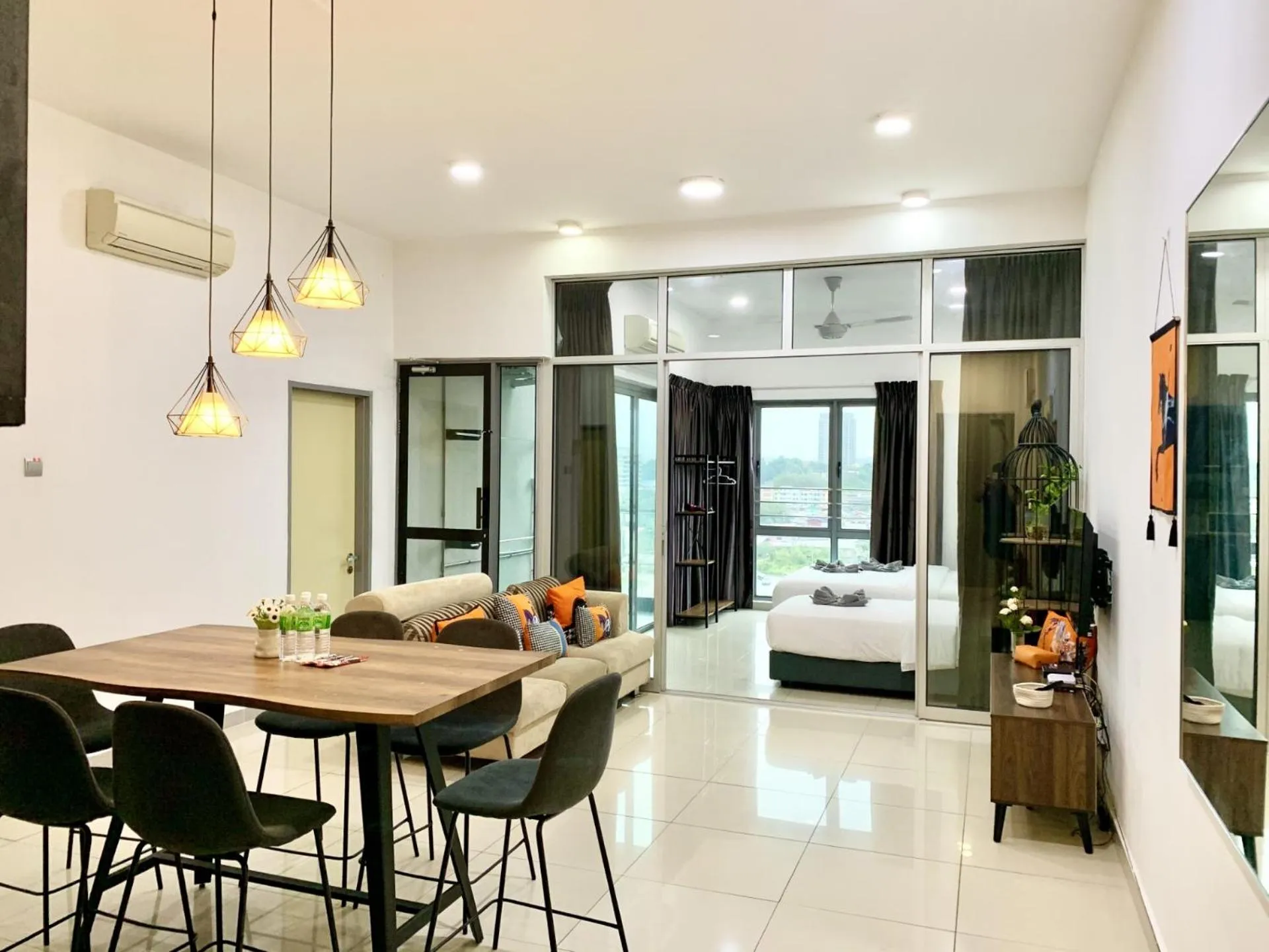 TV and multimedia in Deco Home @ Imago The Loft