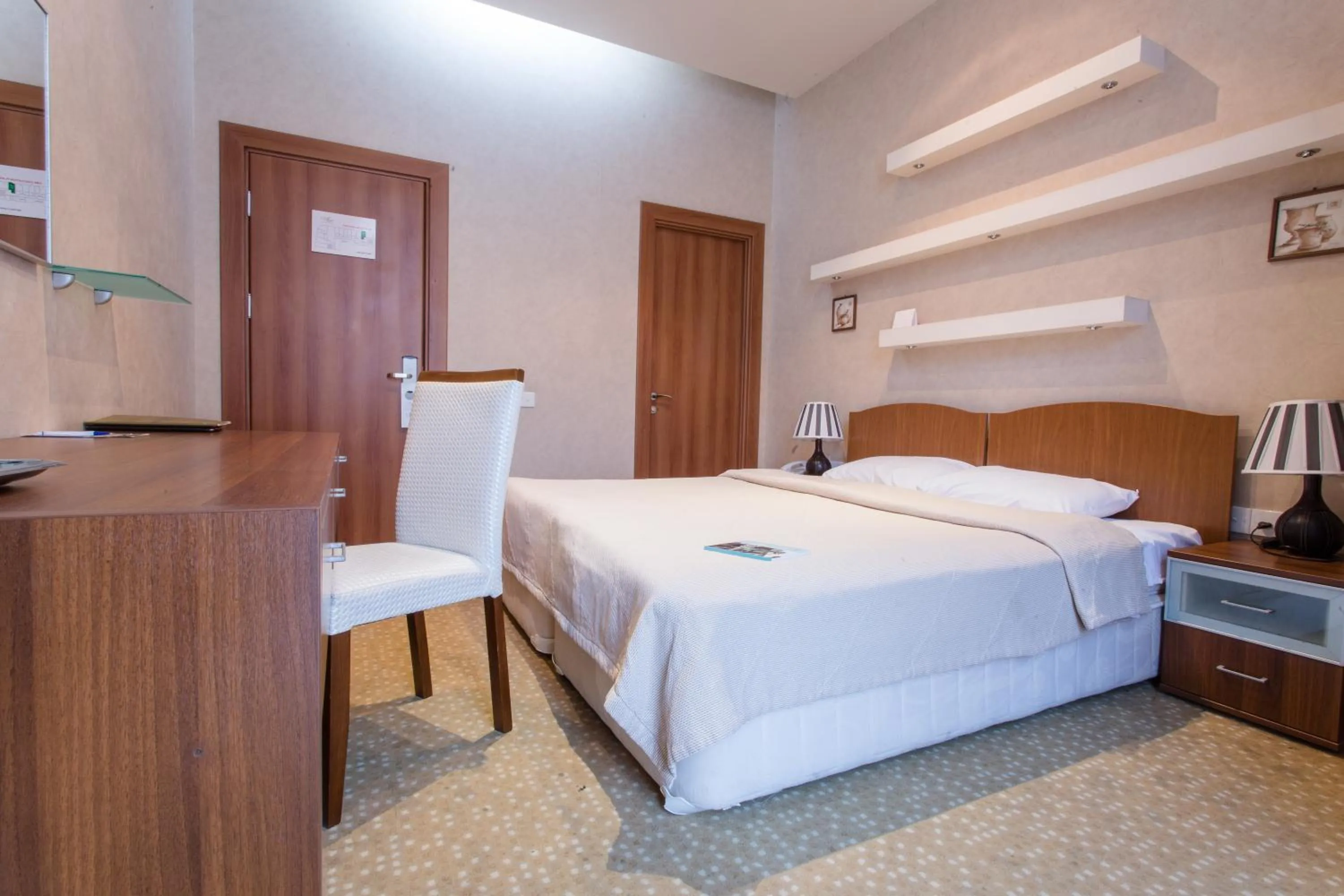 Bedroom, Bed in Austin Hotel Baku