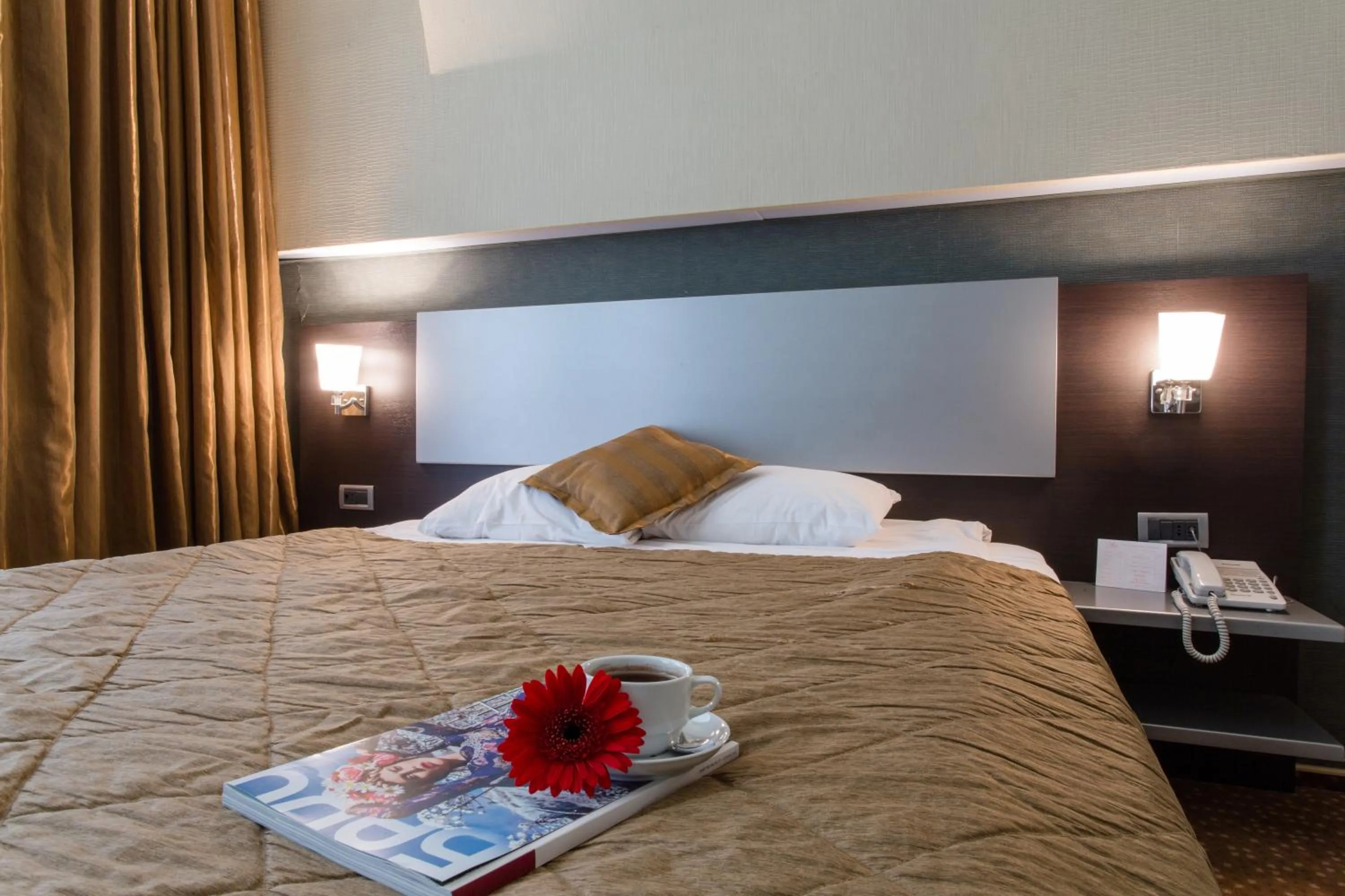 Bed in Austin Hotel Baku