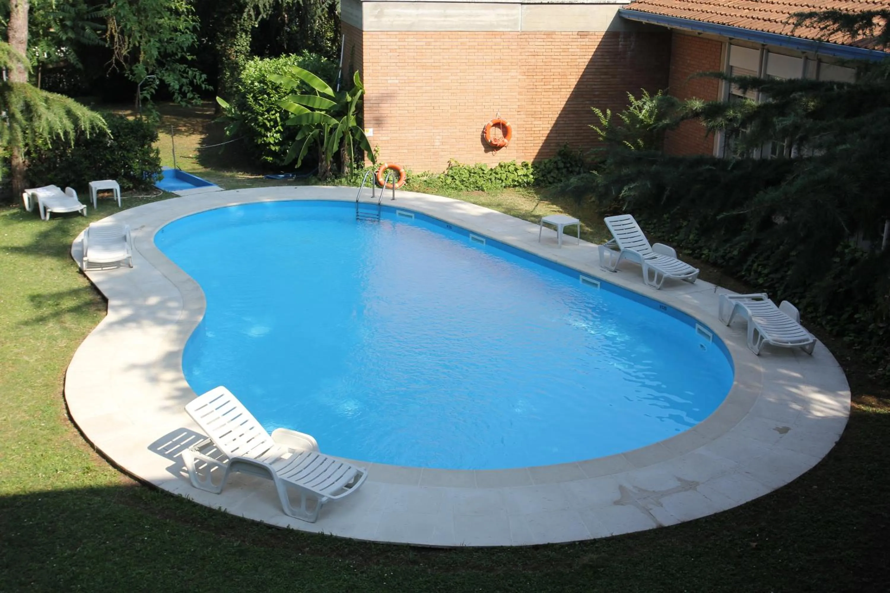 Swimming pool in Park Hotel
