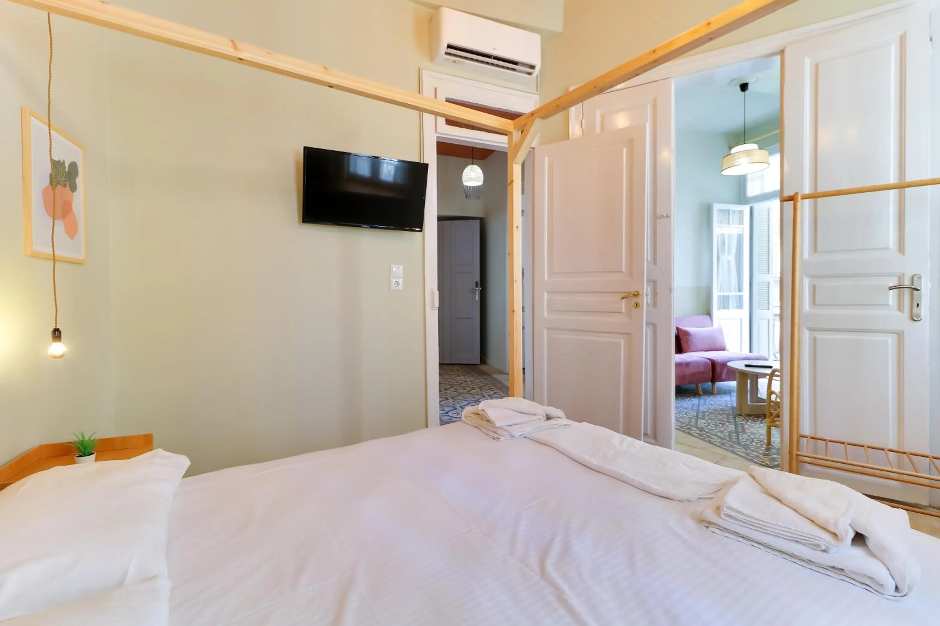 Photo of the whole room, Bed in athensvintage