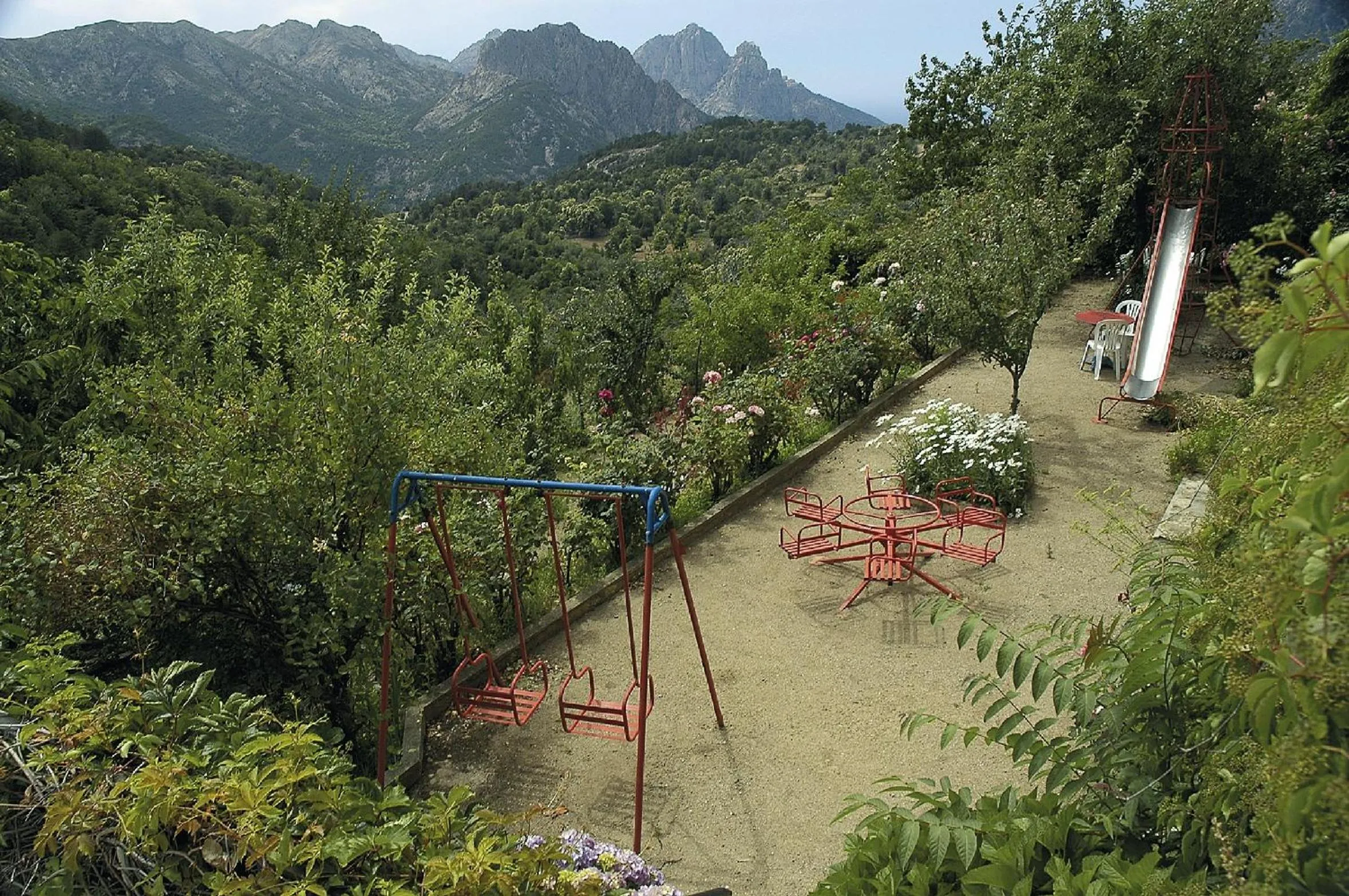 Children play ground in Hôtel Aïtone