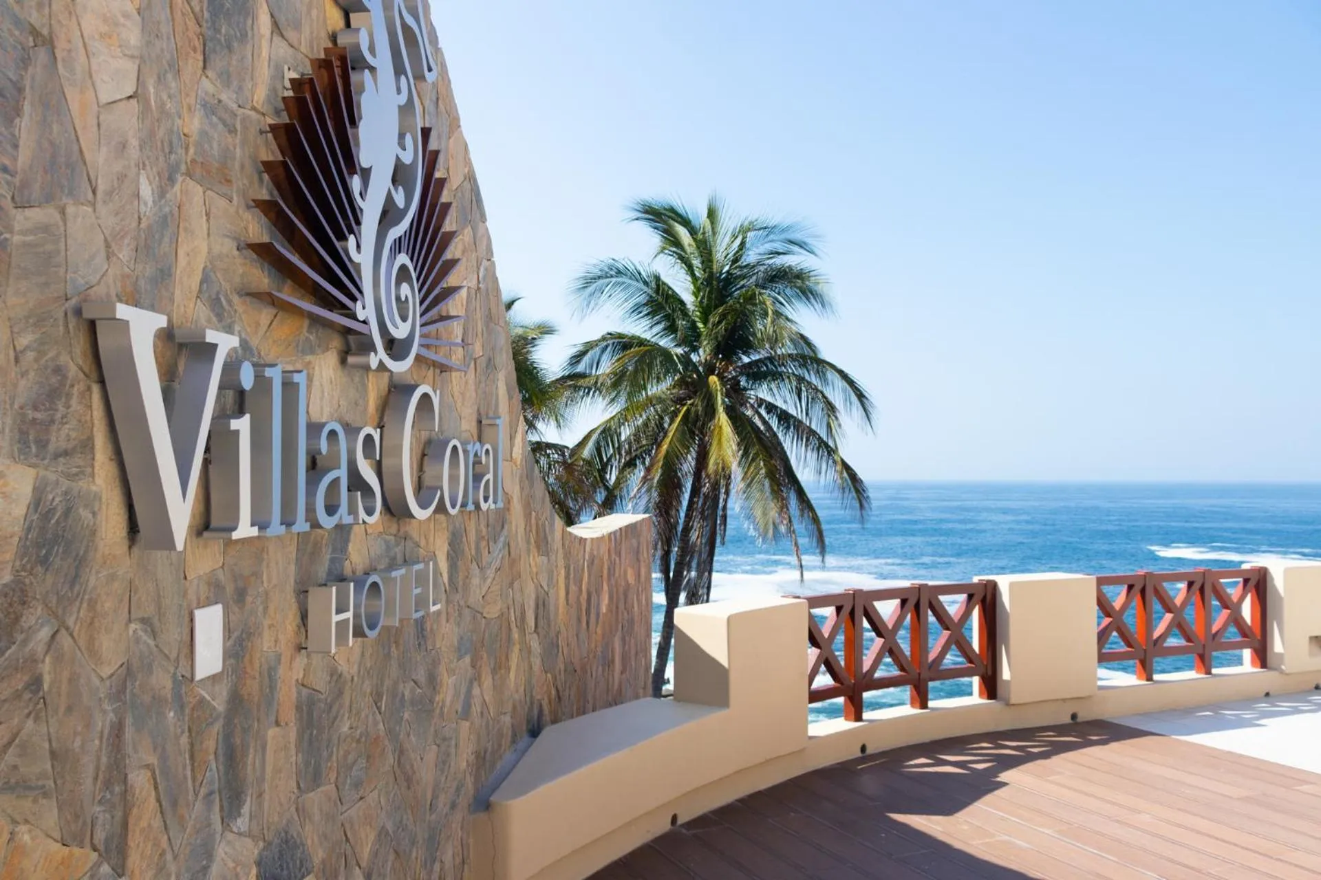 Balcony/Terrace in Villas Coral Huatulco