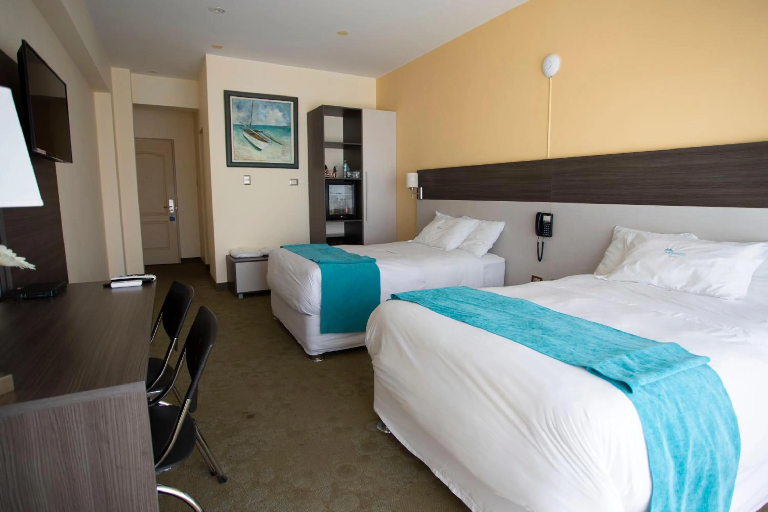 Bed in Hotel Maresta Lodge - Hotel Asociado Casa Andina