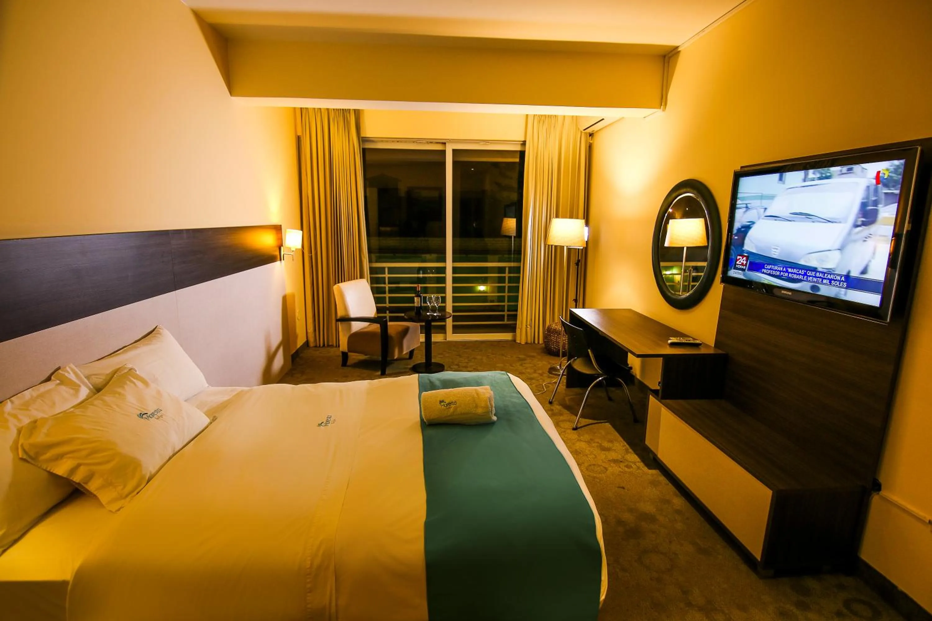 Bed in Hotel Maresta Lodge - Hotel Asociado Casa Andina