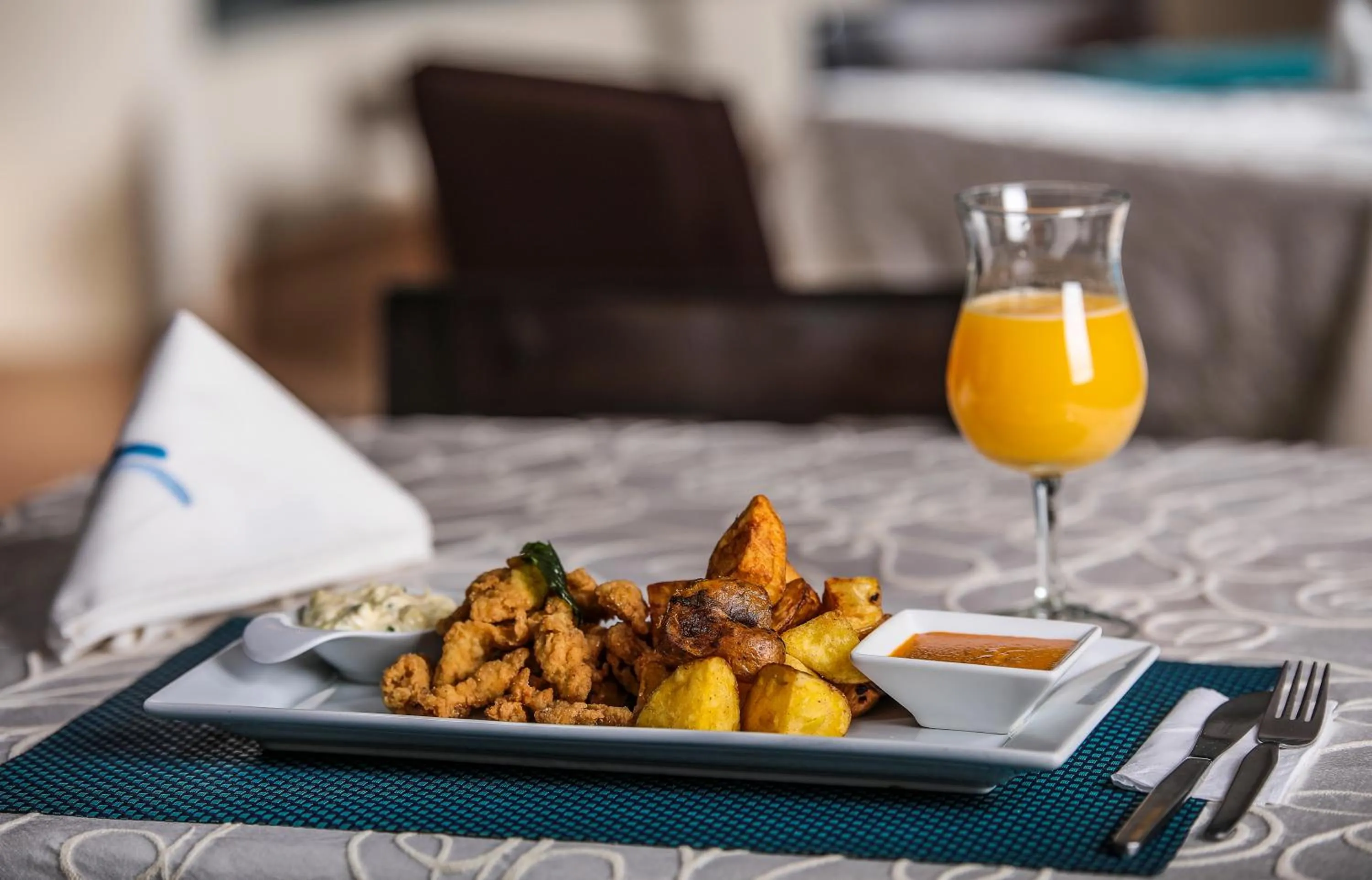 Food and drinks in Hotel Maresta Lodge - Hotel Asociado Casa Andina