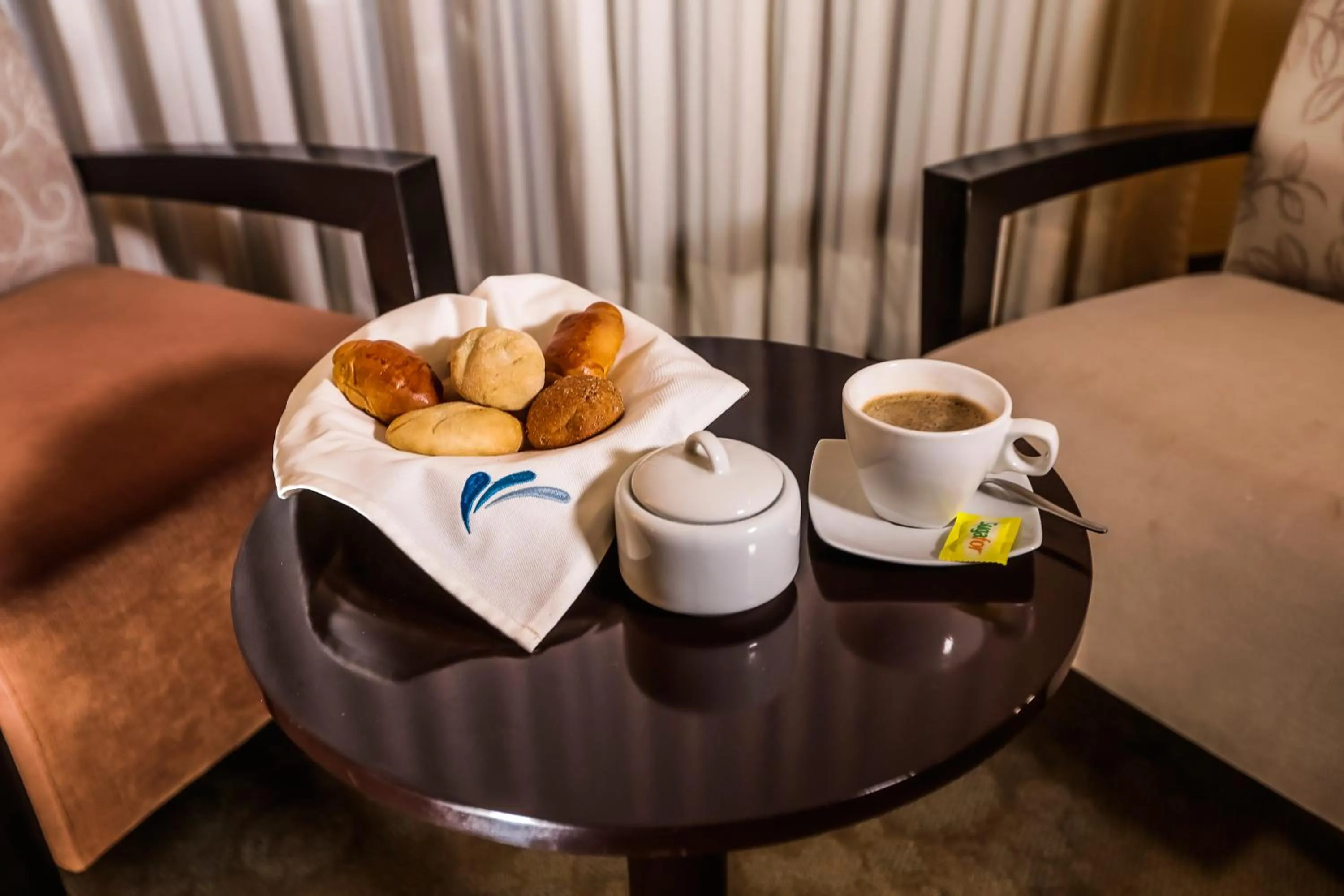 Breakfast in Hotel Maresta Lodge - Hotel Asociado Casa Andina